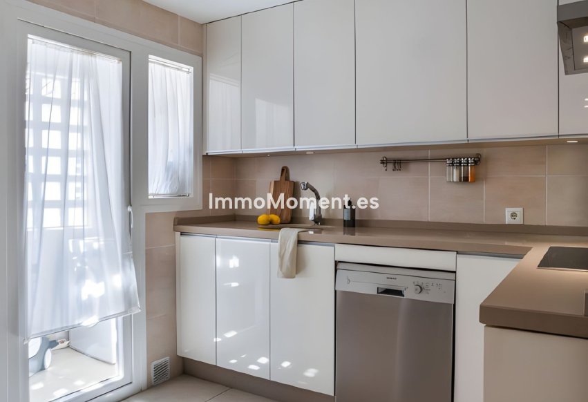 Wiederverkauf - Wohnung - Marbella - La Campana