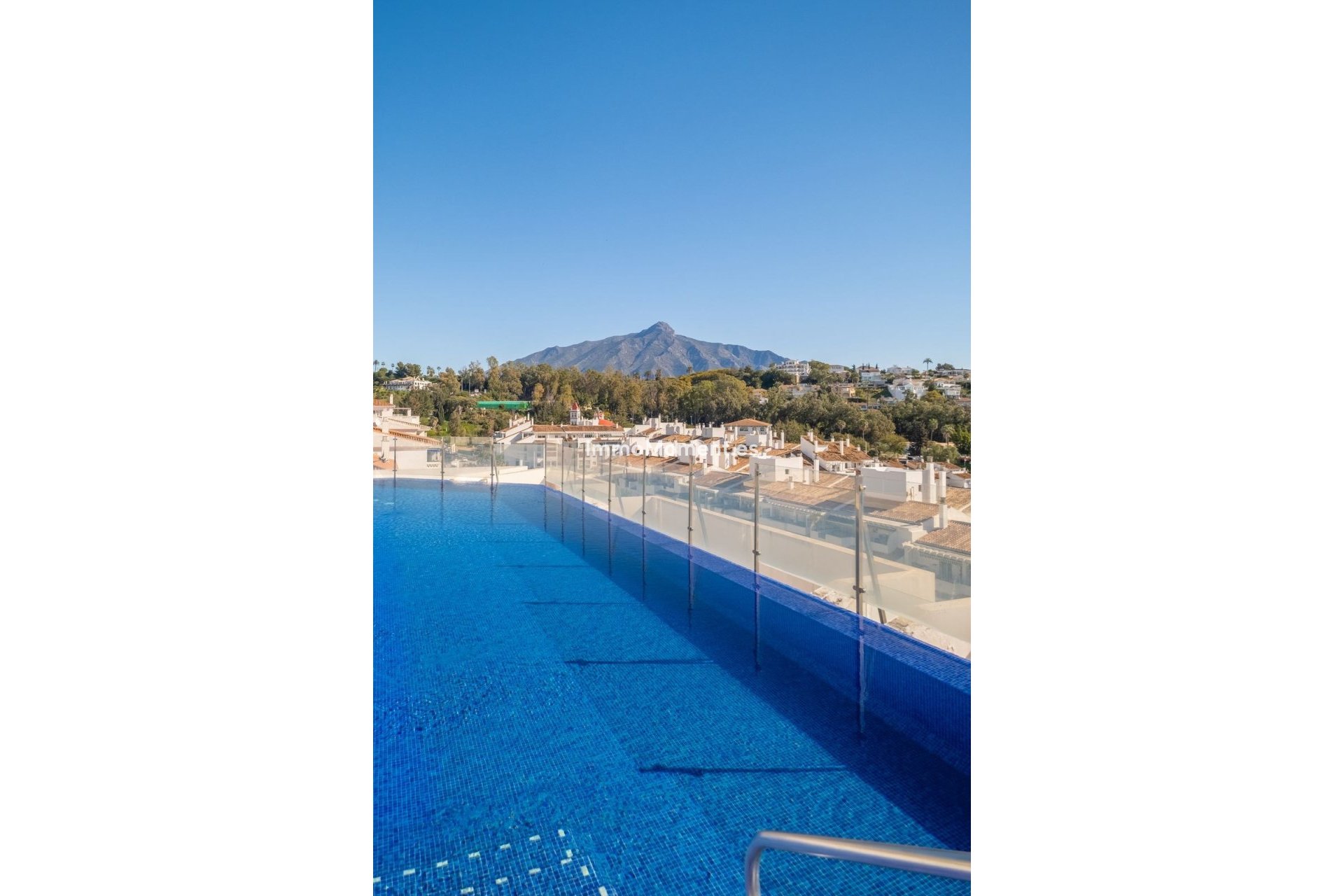 Wiederverkauf - Wohnung - Marbella - La Campana