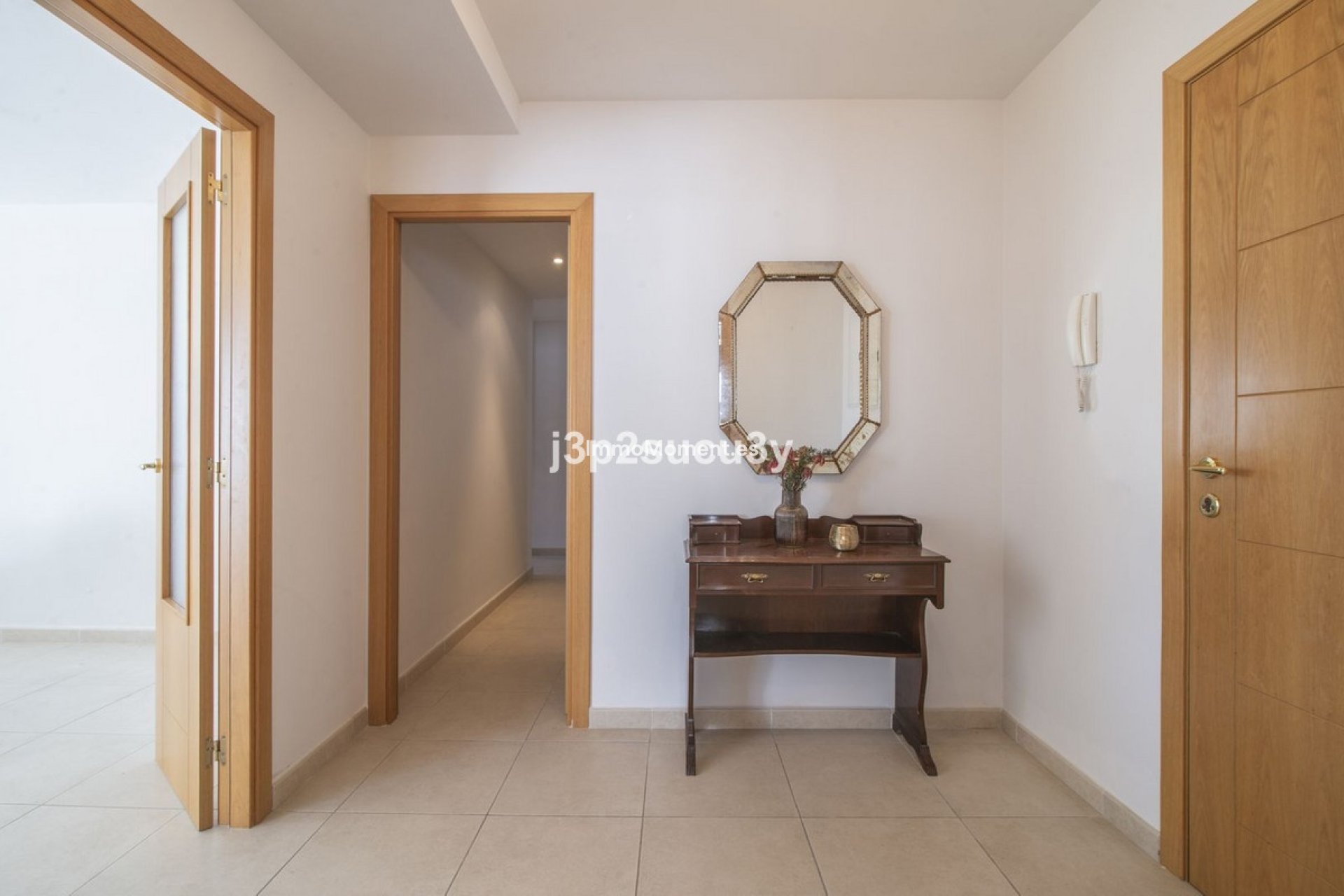 Wiederverkauf - Wohnung - Marbella - La Campana