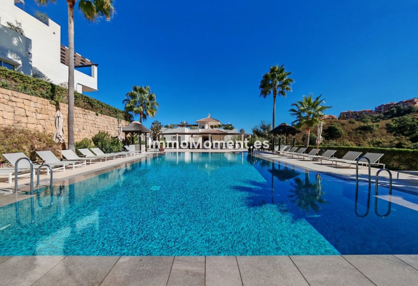 Wiederverkauf - Wohnung - Marbella - La Mairena