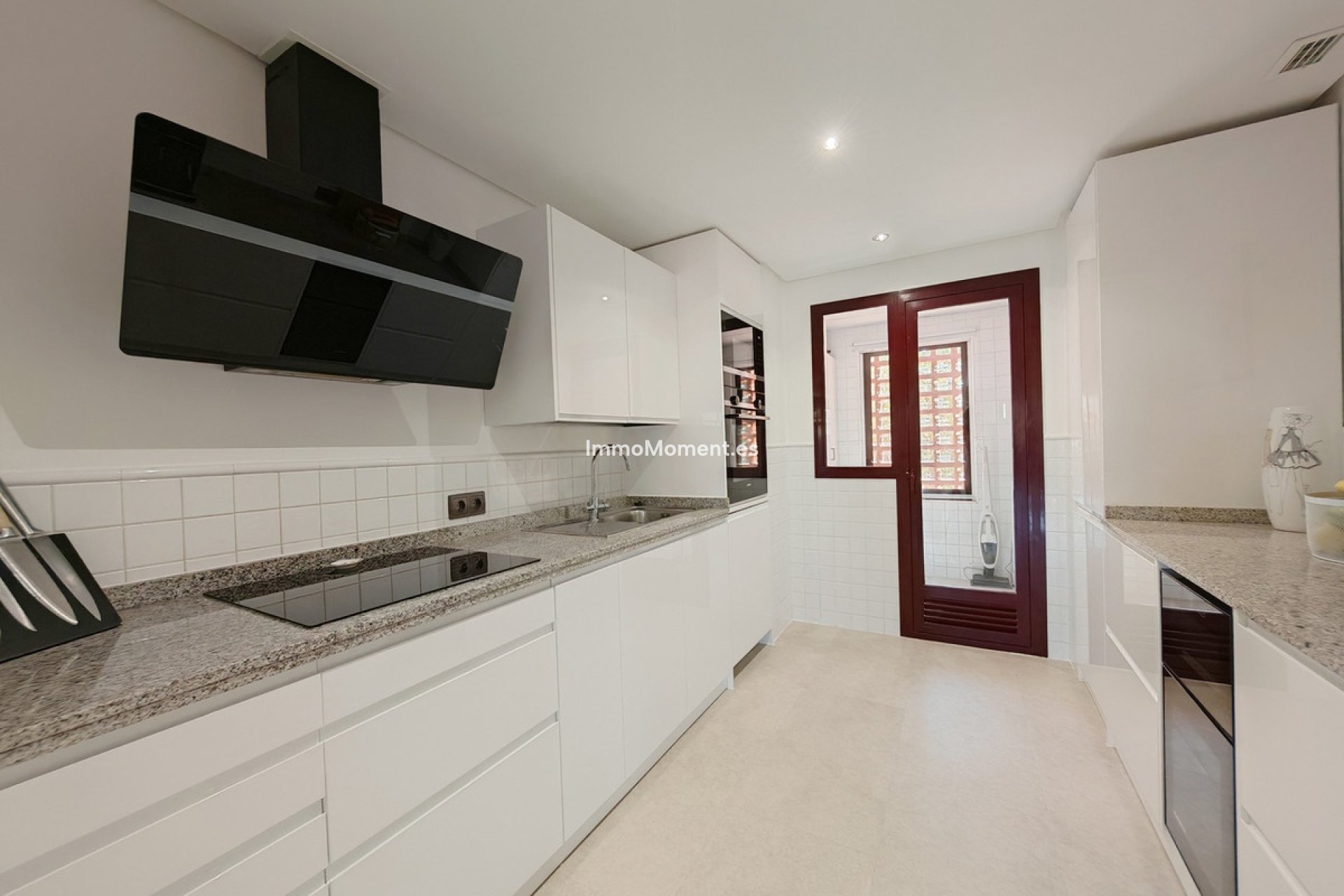 Wiederverkauf - Wohnung - Marbella - La Mairena