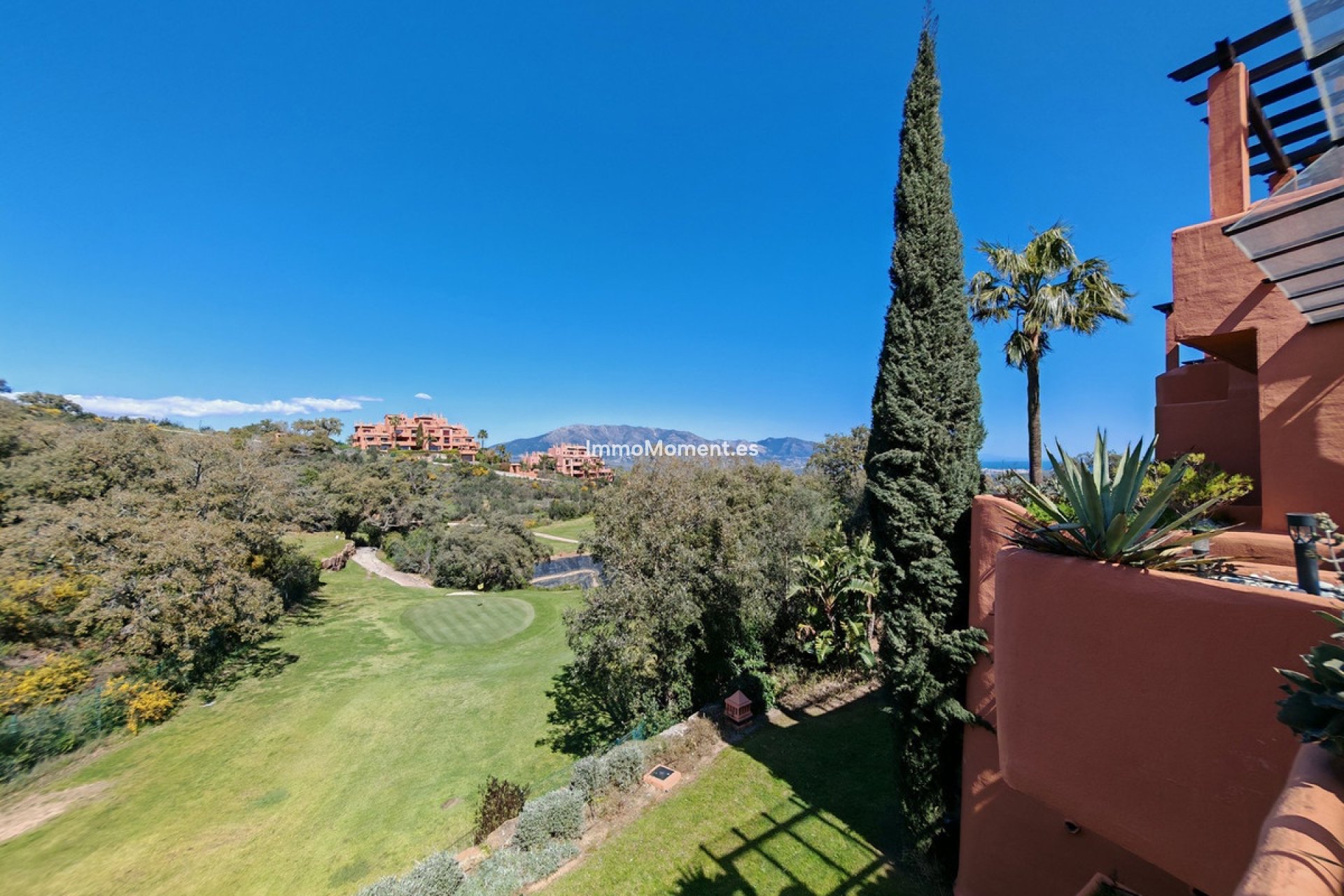 Wiederverkauf - Wohnung - Marbella - La Mairena