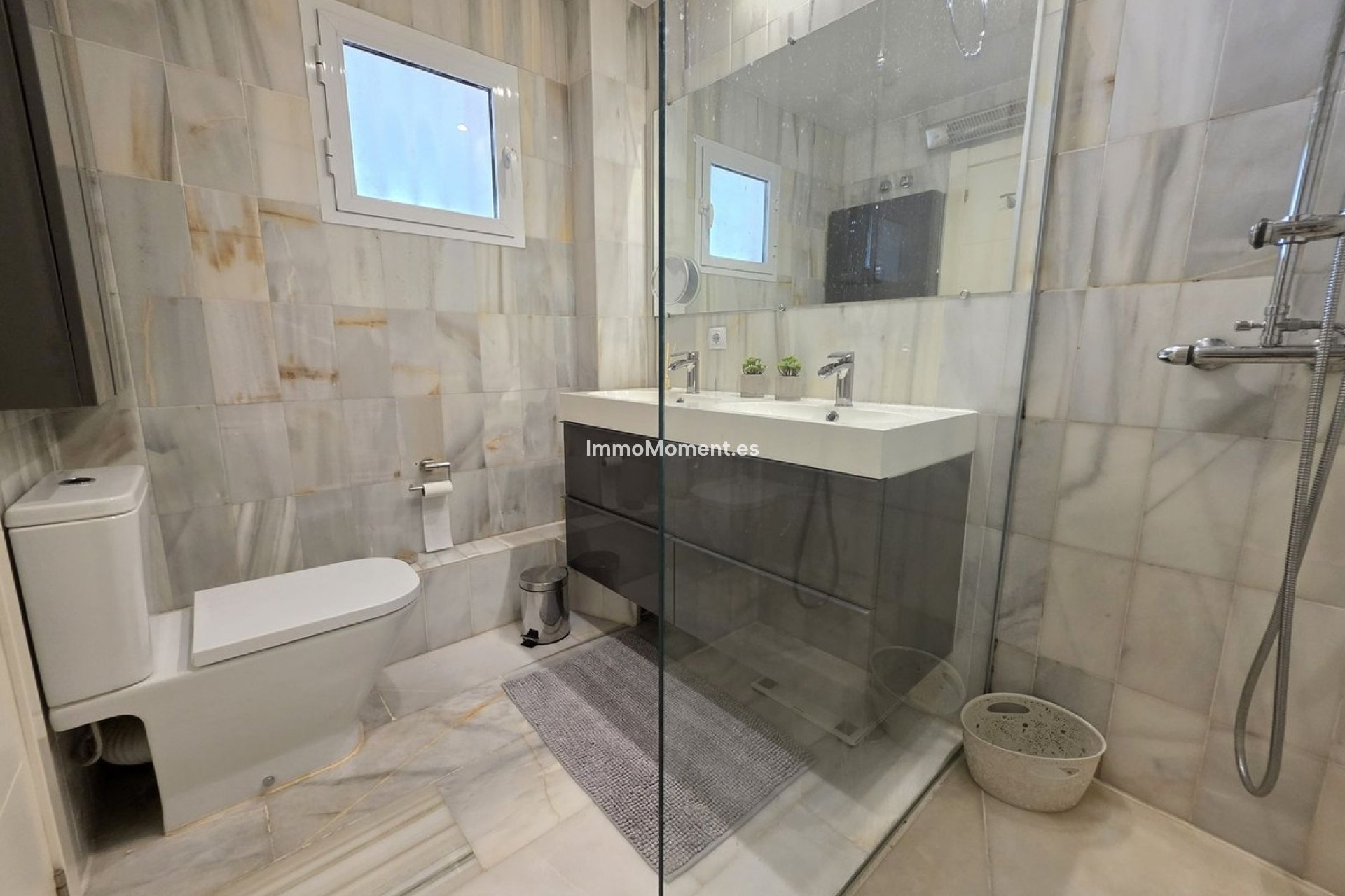 Wiederverkauf - Wohnung - Marbella - La Mairena