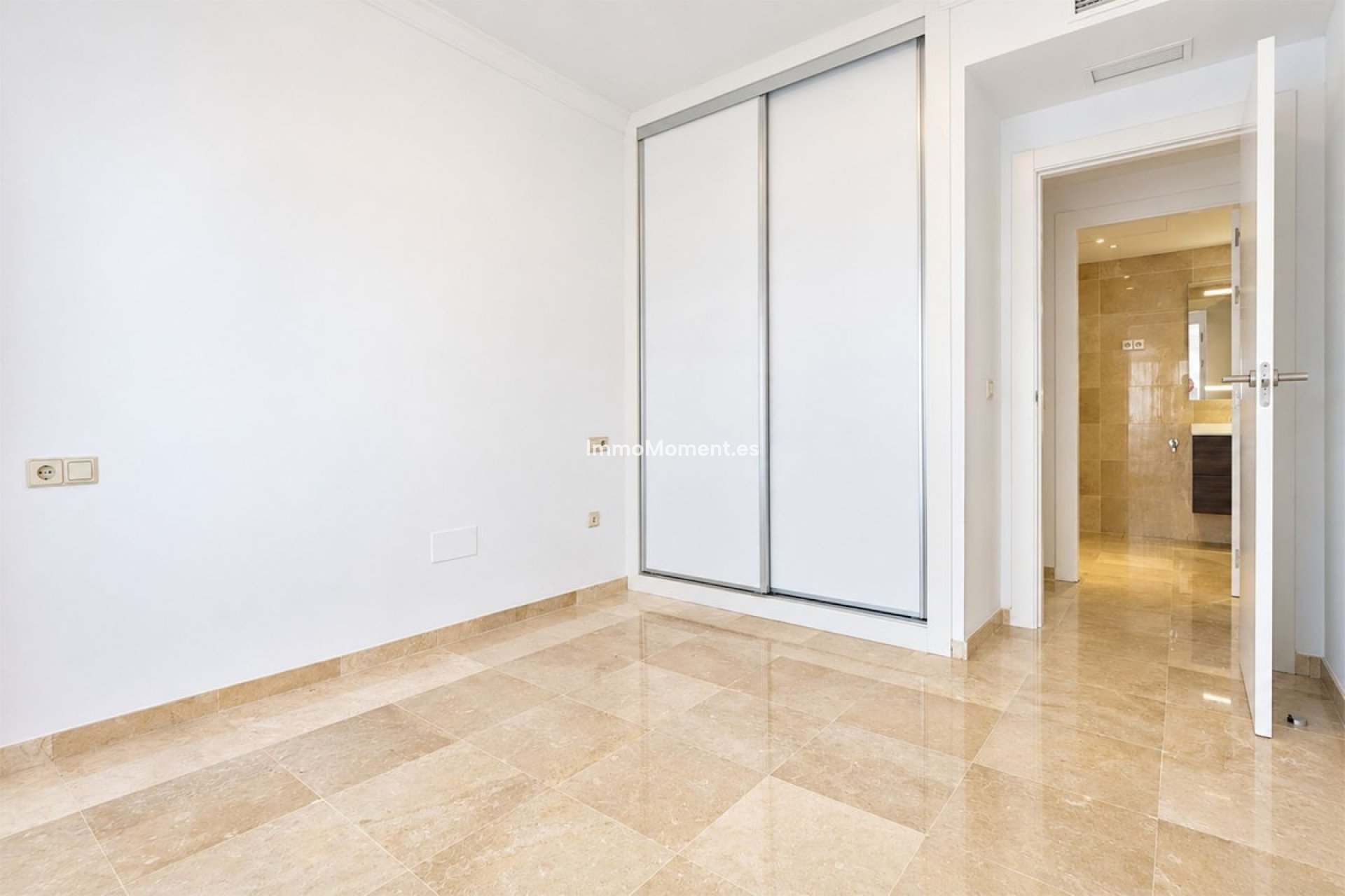 Wiederverkauf - Wohnung - Marbella - La Mairena
