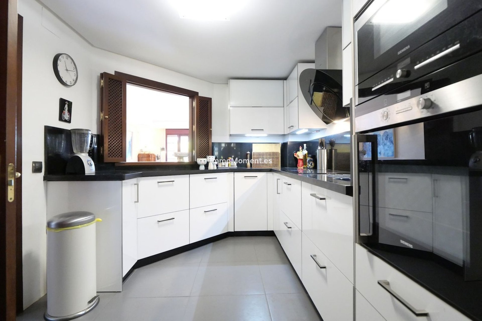 Wiederverkauf - Wohnung - Marbella - La Mairena