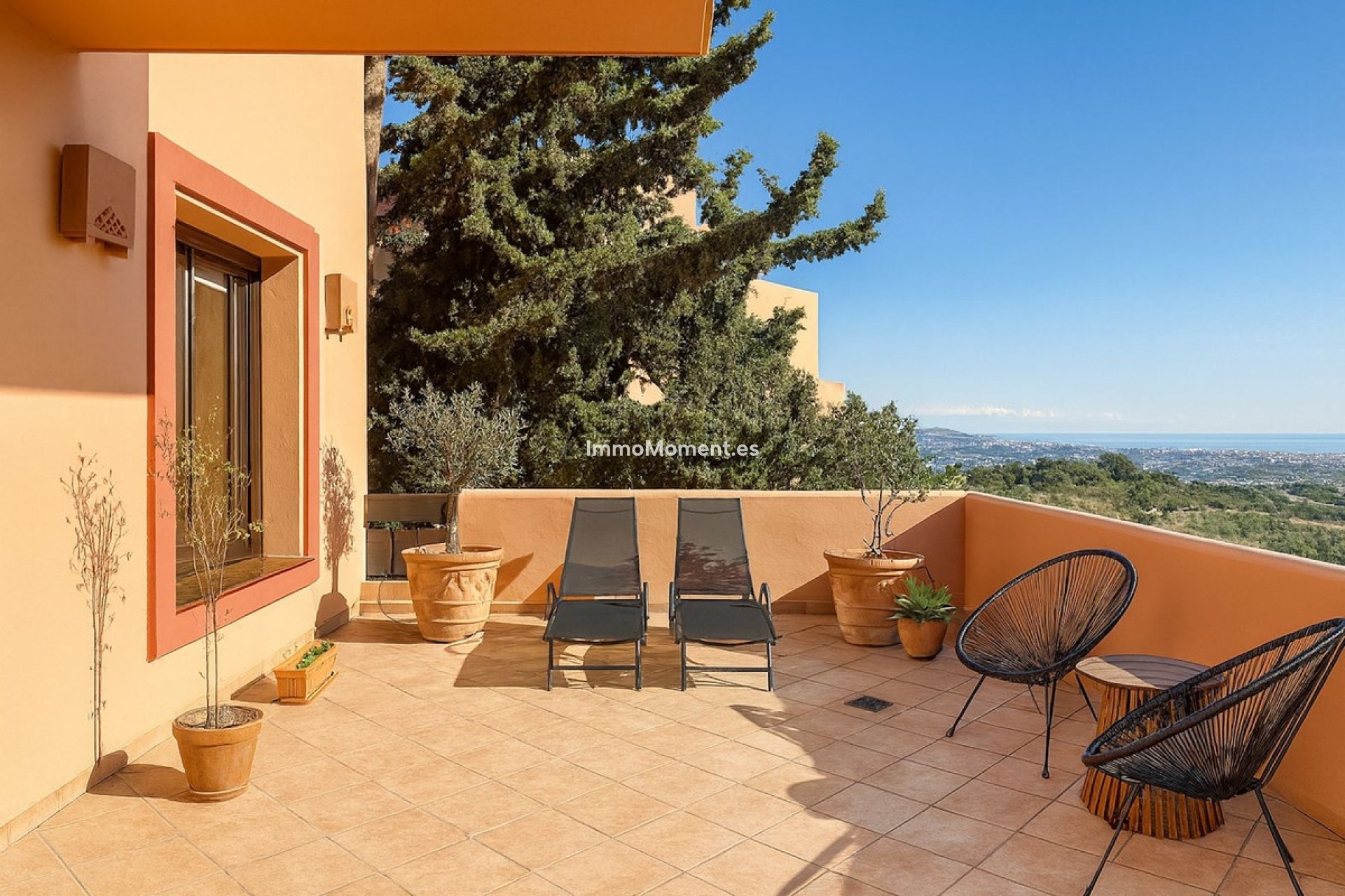 Wiederverkauf - Wohnung - Marbella - La Mairena