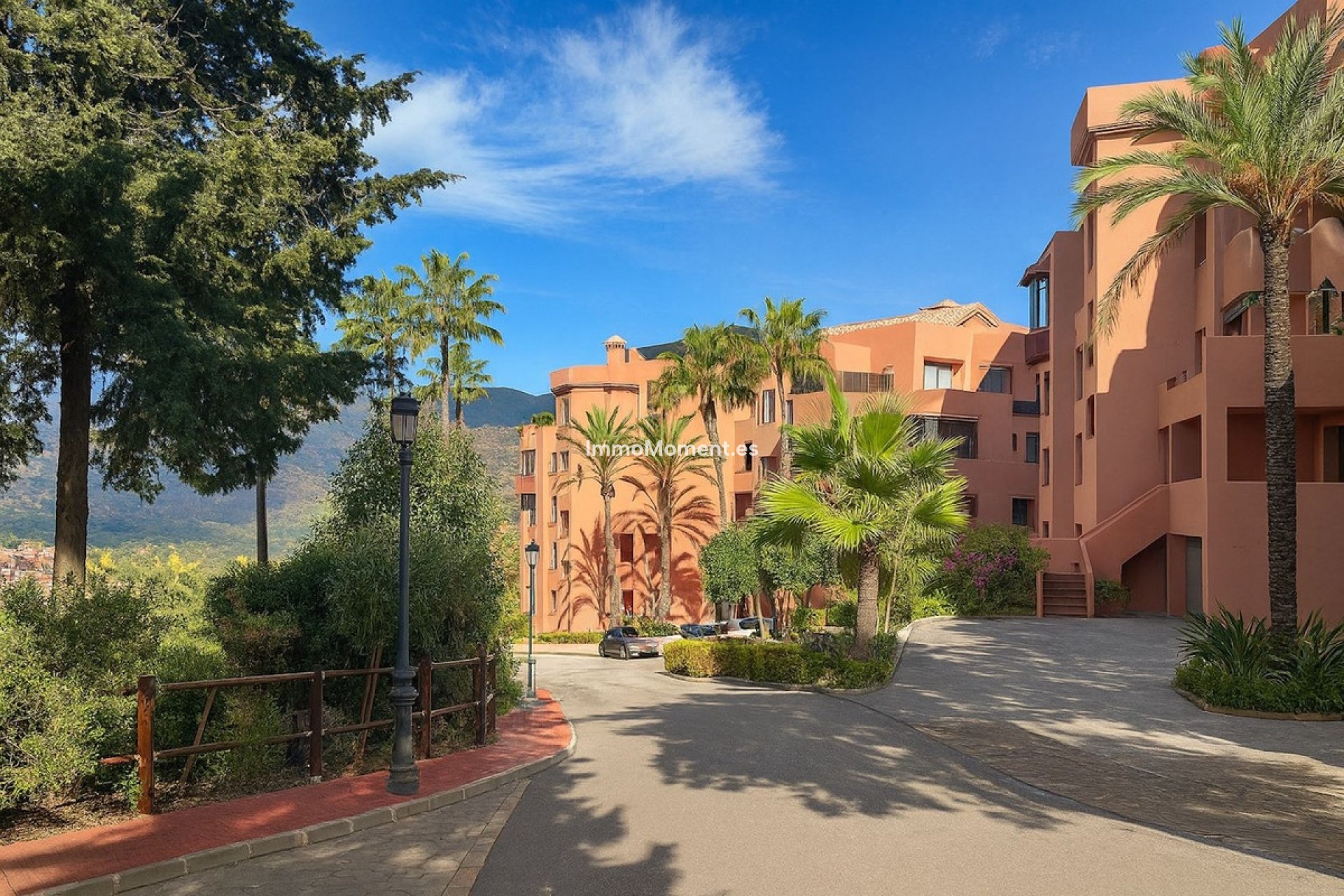 Wiederverkauf - Wohnung - Marbella - La Mairena