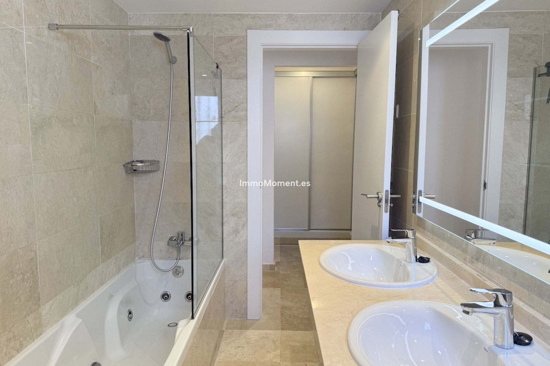 Wiederverkauf - Wohnung - Marbella - La Mairena