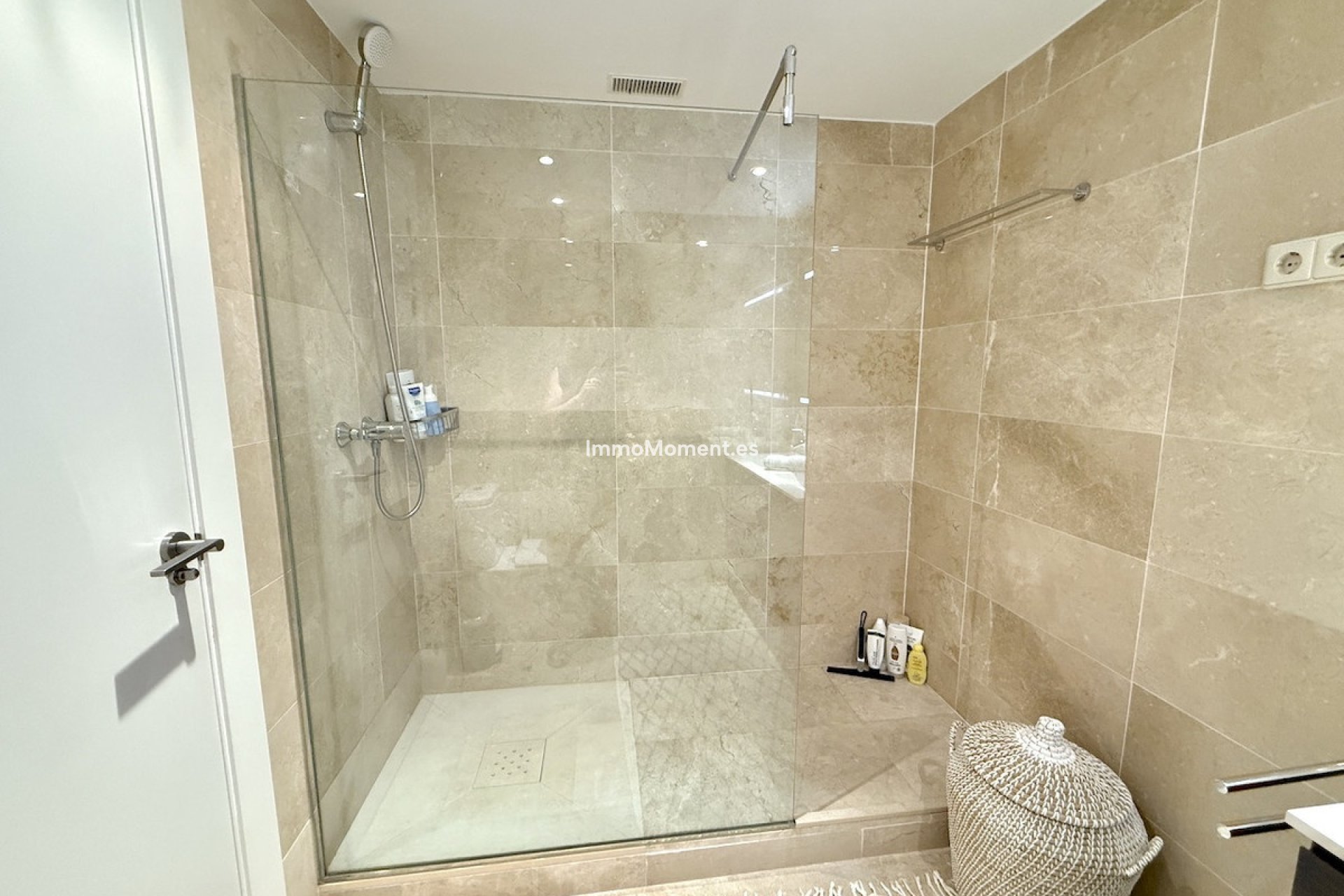 Wiederverkauf - Wohnung - Marbella - La Mairena