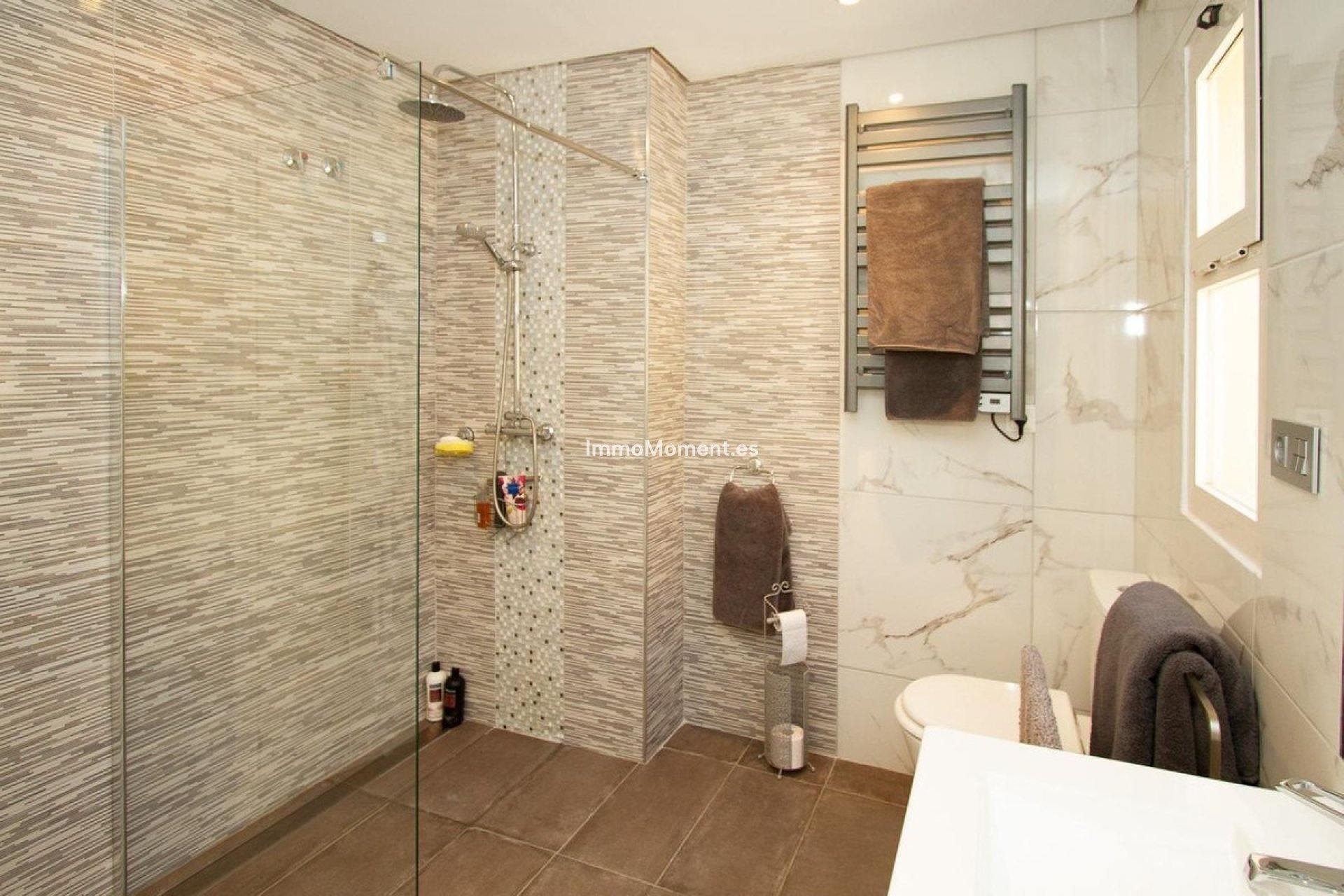 Wiederverkauf - Wohnung - Marbella - La Mairena