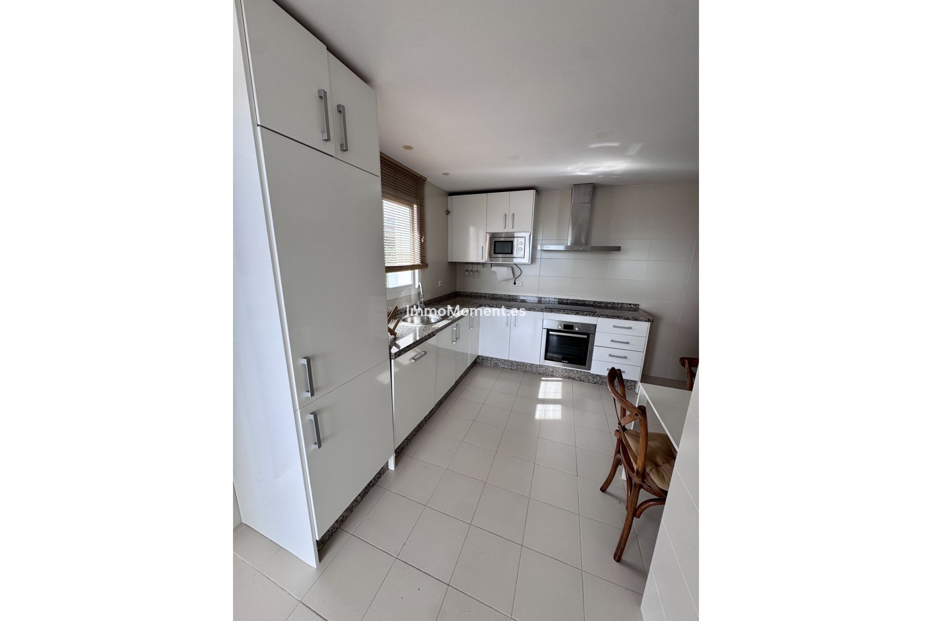 Wiederverkauf - Wohnung - Marbella - La Mairena