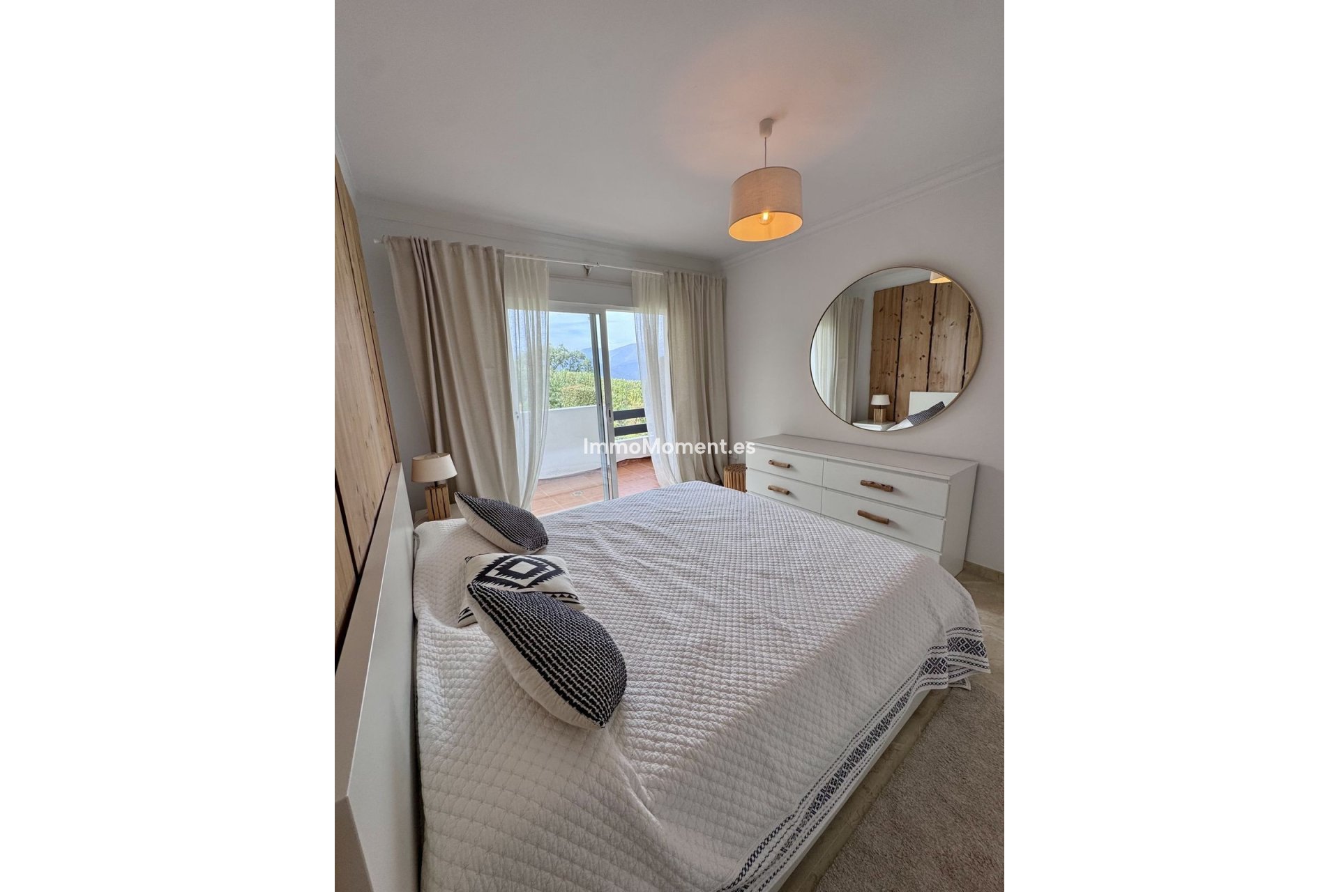 Wiederverkauf - Wohnung - Marbella - La Mairena