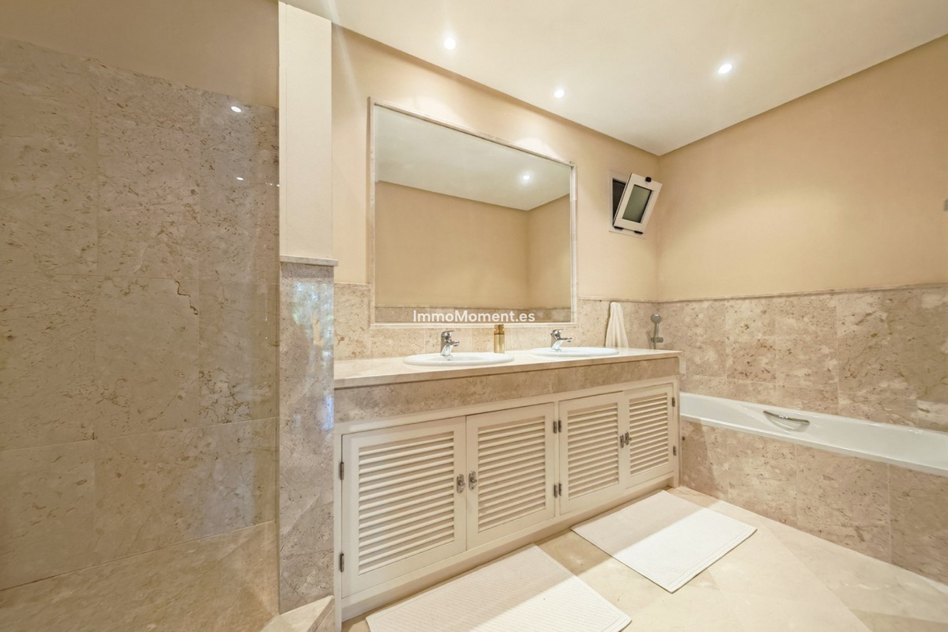 Wiederverkauf - Wohnung - Marbella - La Mairena