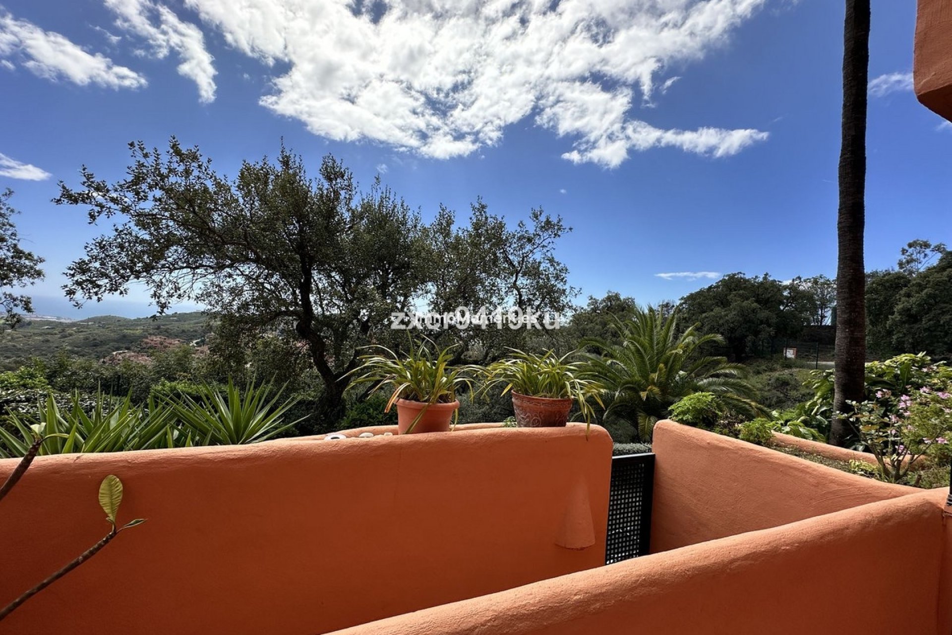 Wiederverkauf - Wohnung - Marbella - La Mairena