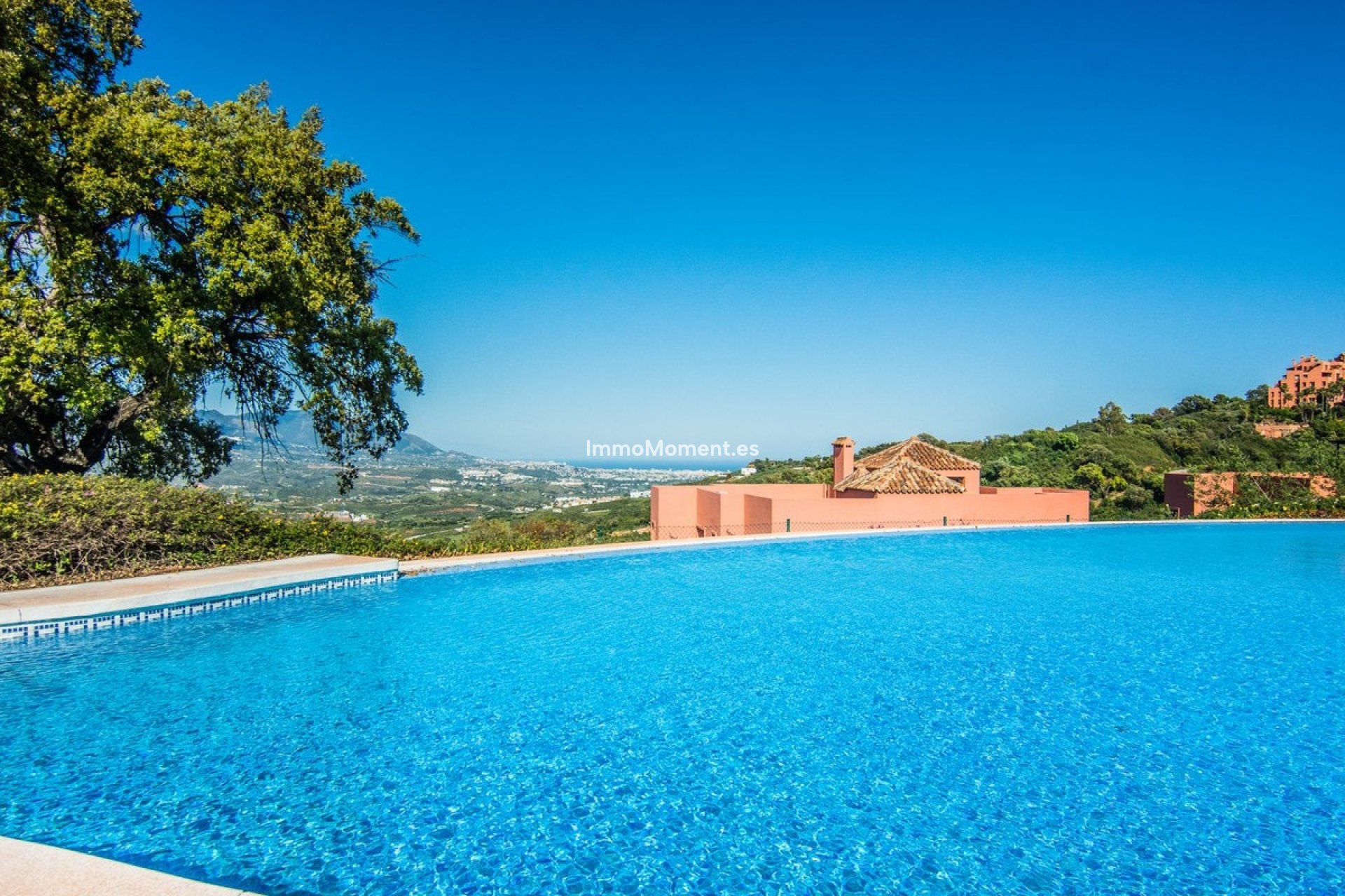 Wiederverkauf - Wohnung - Marbella - La Mairena