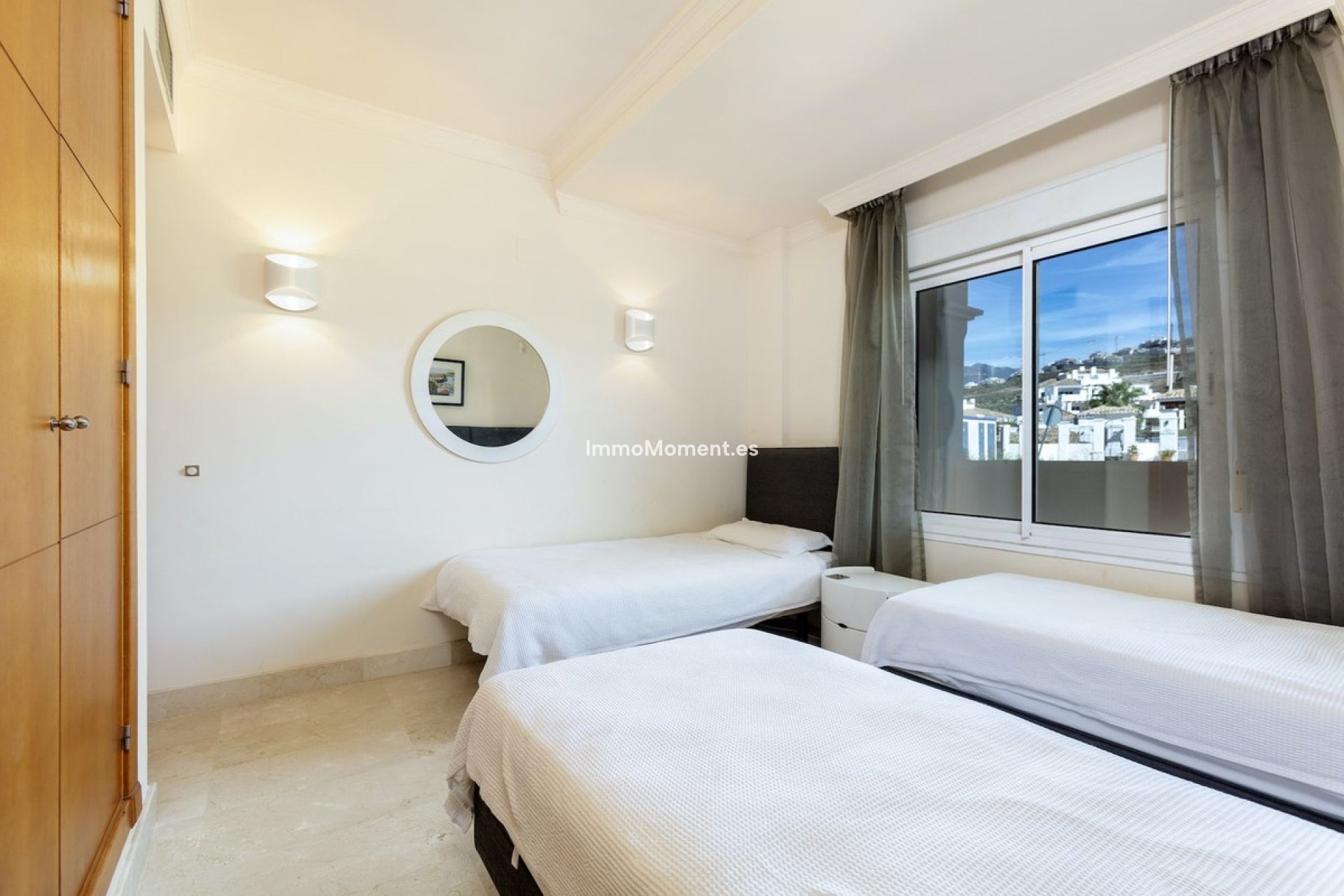 Wiederverkauf - Wohnung - Marbella - Nueva Andalucía