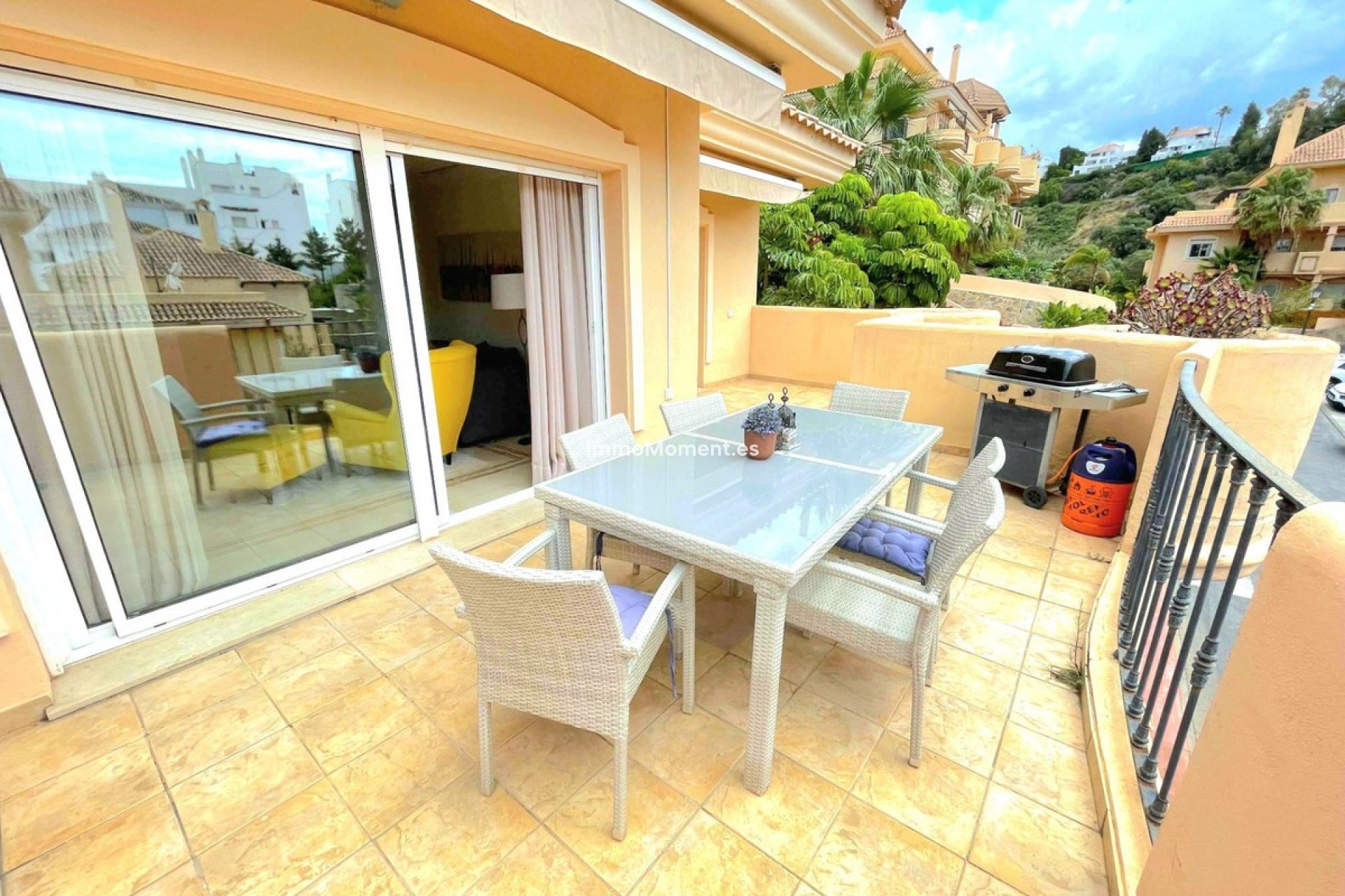 Wiederverkauf - Wohnung - Marbella - Nueva Andalucía