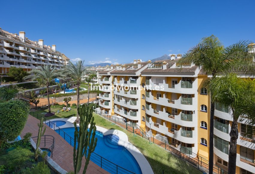 Wiederverkauf - Wohnung - Marbella - Nueva Andalucía