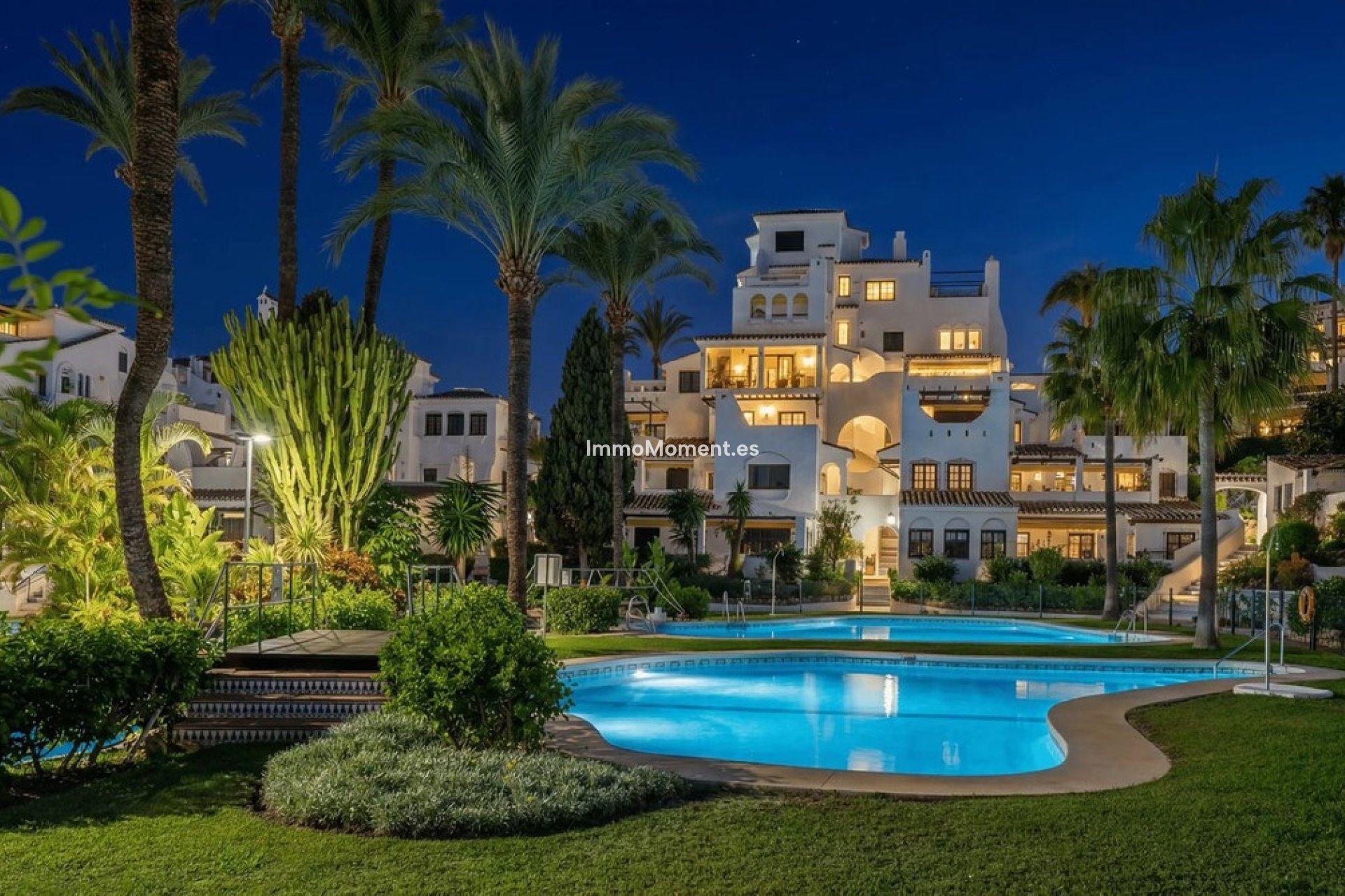 Wiederverkauf - Wohnung - Marbella - Nueva Andalucía
