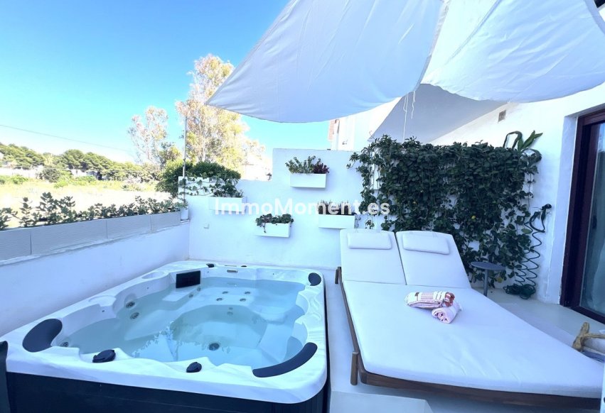 Wiederverkauf - Wohnung - Marbella - Nueva Andalucía