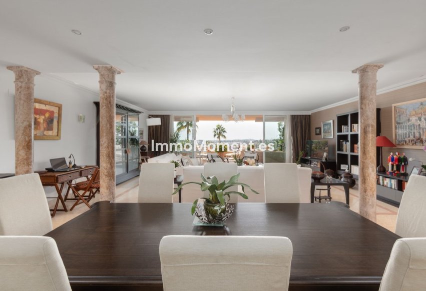 Wiederverkauf - Wohnung - Marbella - Nueva Andalucía