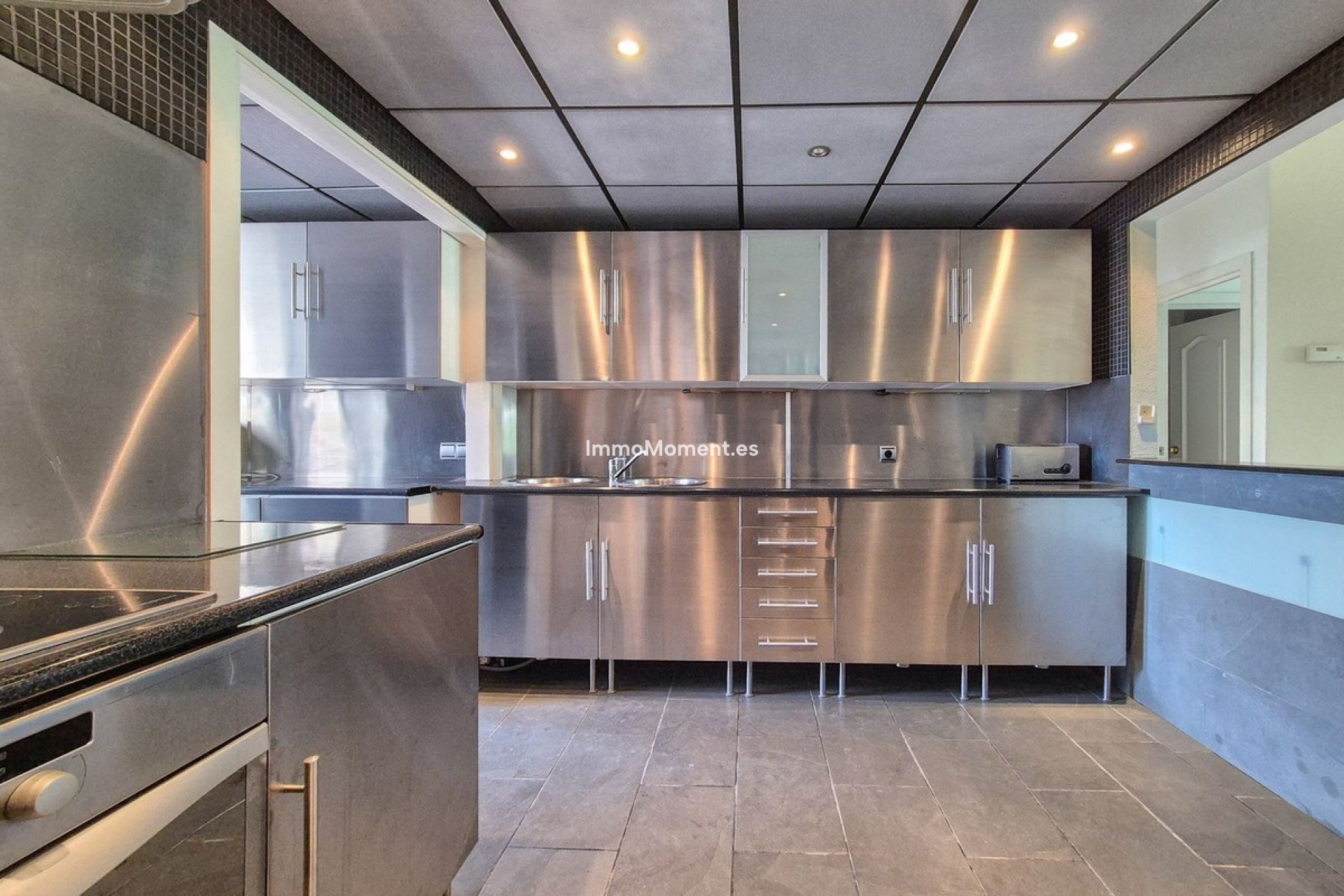 Wiederverkauf - Wohnung - Marbella - Nueva Andalucía