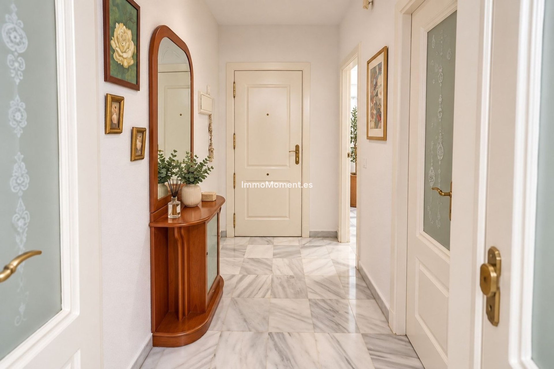 Wiederverkauf - Wohnung - Marbella - Nueva Andalucía