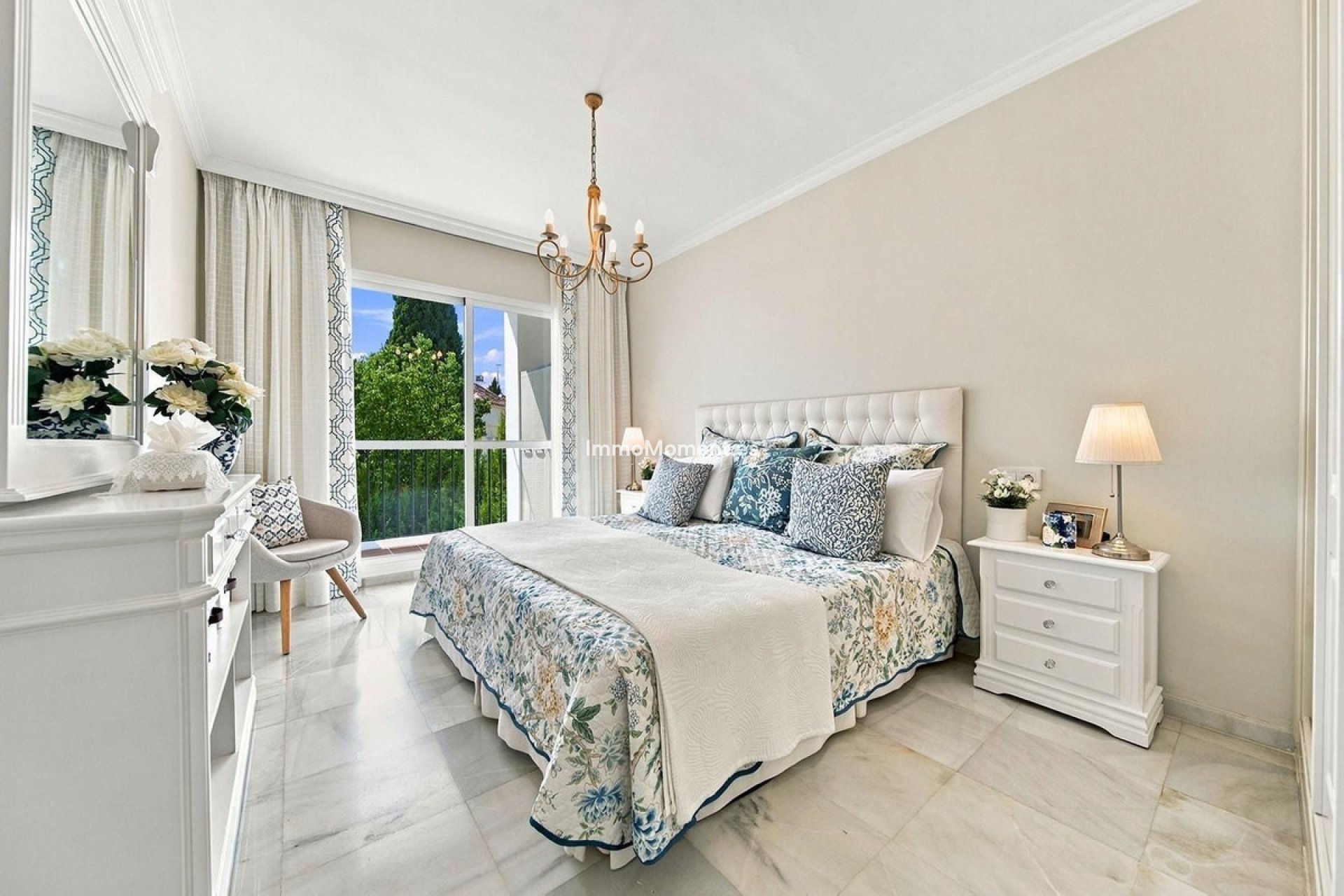 Wiederverkauf - Wohnung - Marbella - Nueva Andalucía