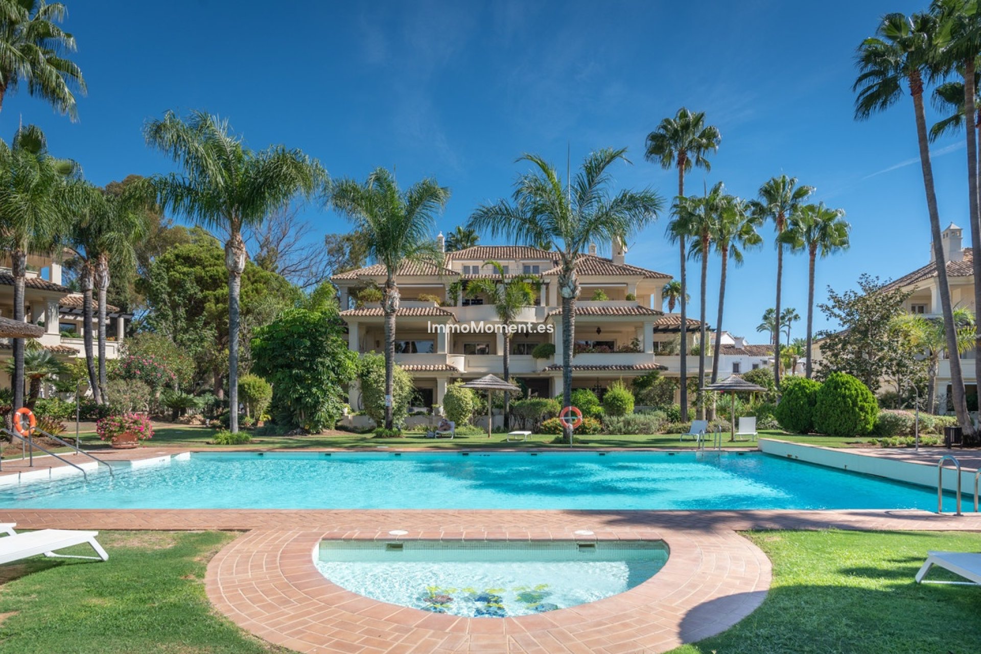 Wiederverkauf - Wohnung - Marbella - Nueva Andalucía