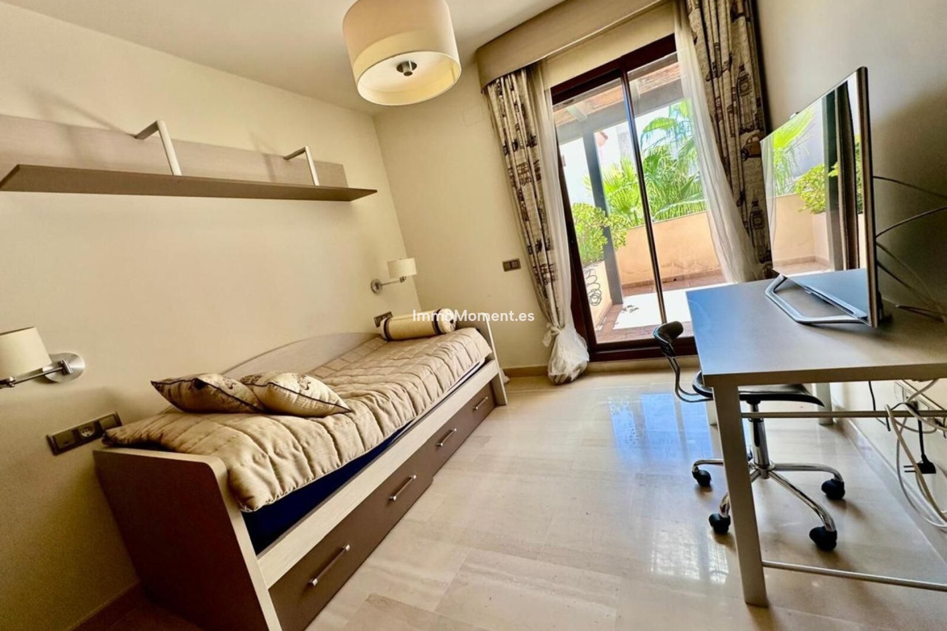 Wiederverkauf - Wohnung - Marbella - Nueva Andalucía