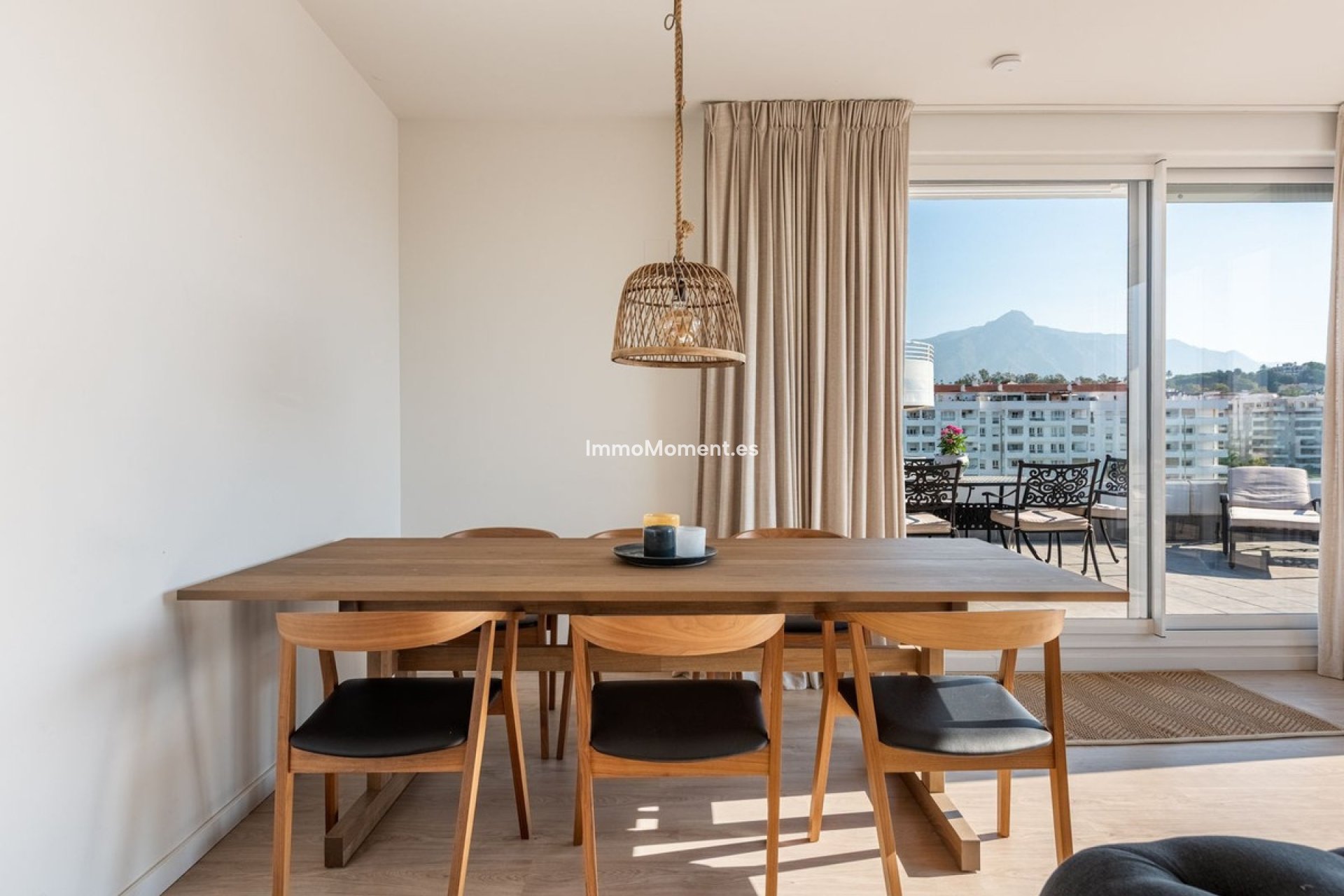 Wiederverkauf - Wohnung - Marbella - Nueva Andalucía