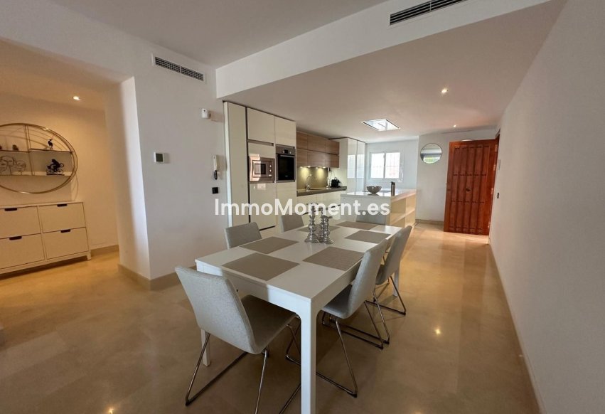 Wiederverkauf - Wohnung - Marbella - Nueva Andalucía