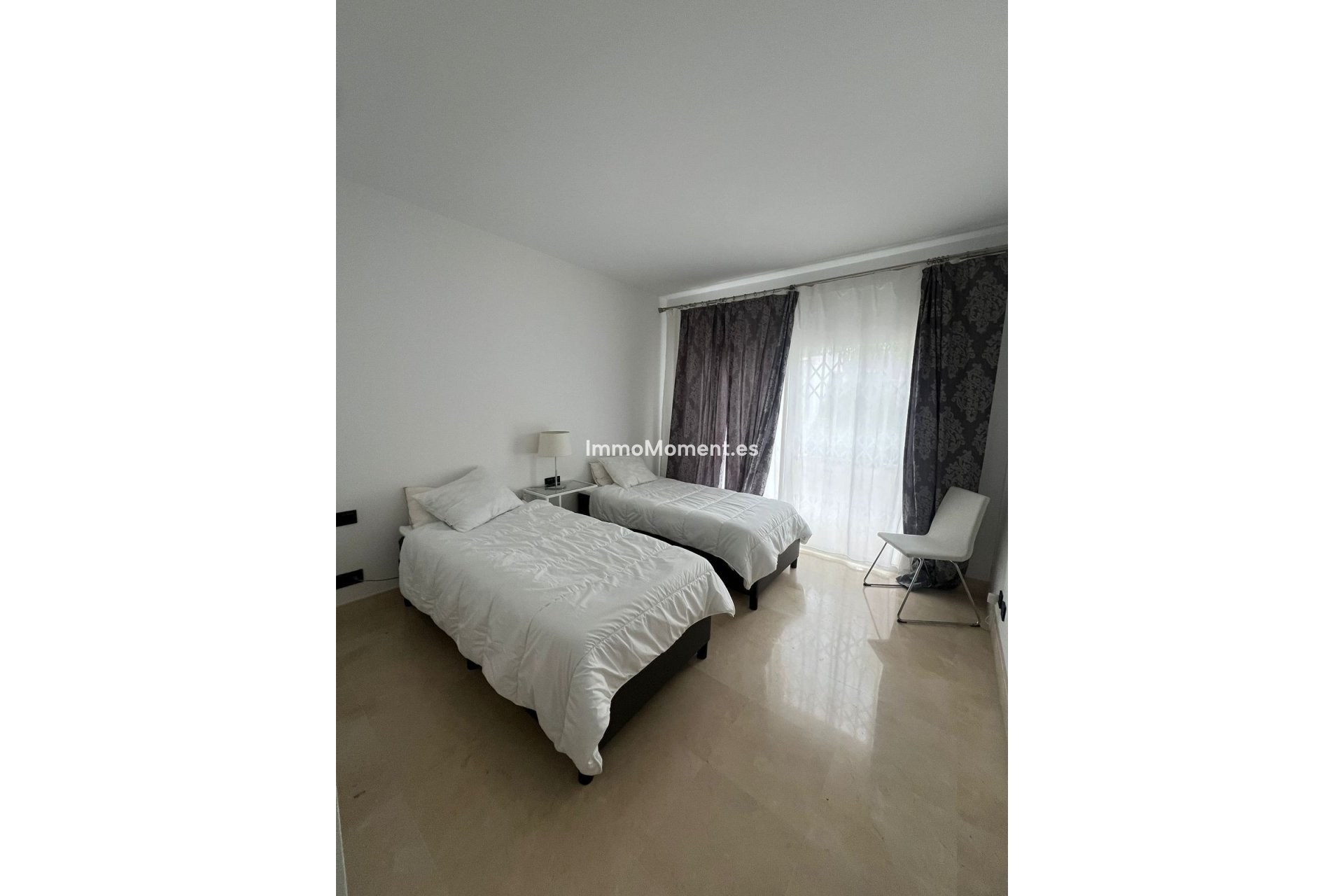 Wiederverkauf - Wohnung - Marbella - Nueva Andalucía