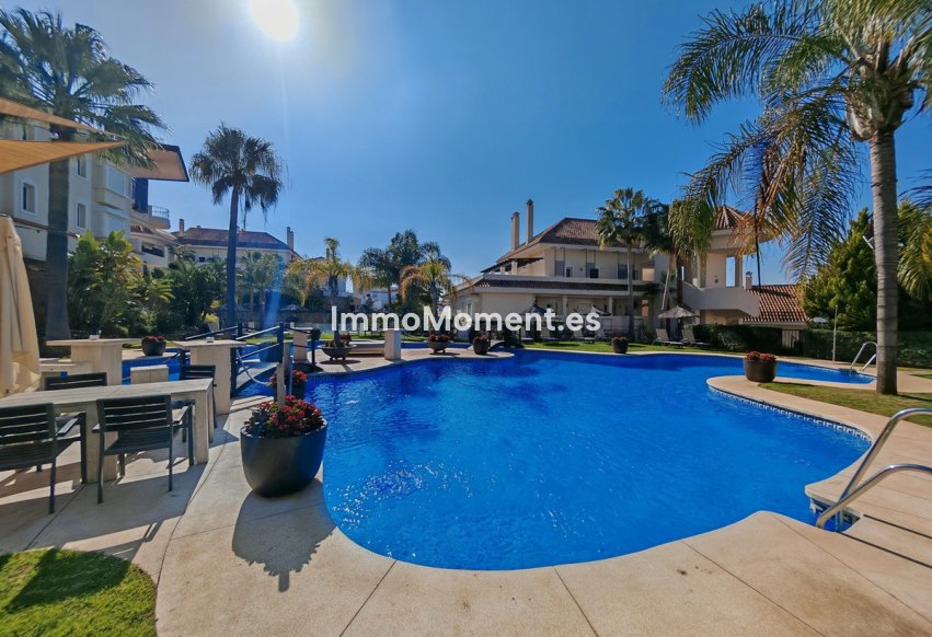 Wiederverkauf - Wohnung - Marbella - Nueva Andalucía