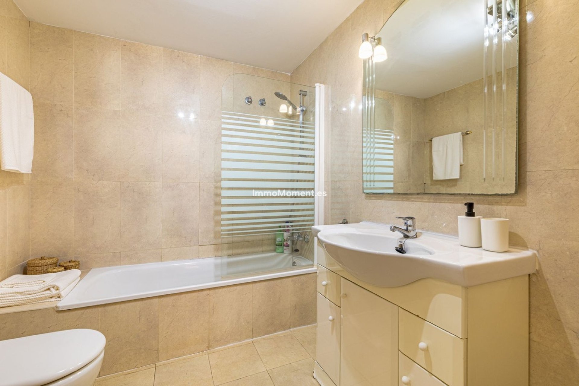 Wiederverkauf - Wohnung - Marbella - Nueva Andalucía