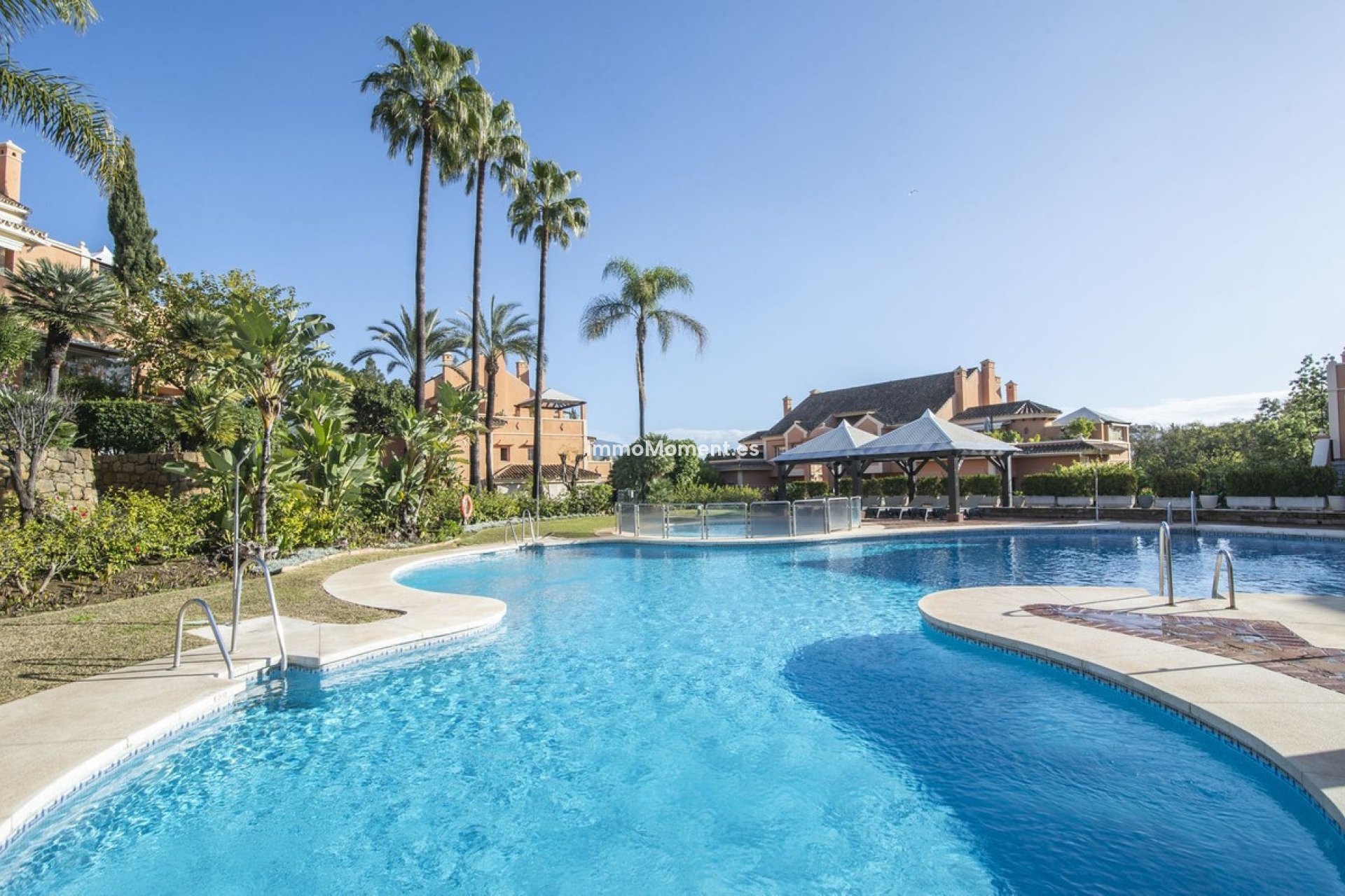 Wiederverkauf - Wohnung - Marbella - Nueva Andalucía