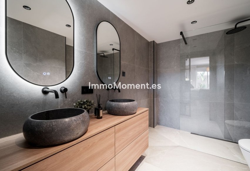 Wiederverkauf - Wohnung - Marbella - Nueva Andalucía