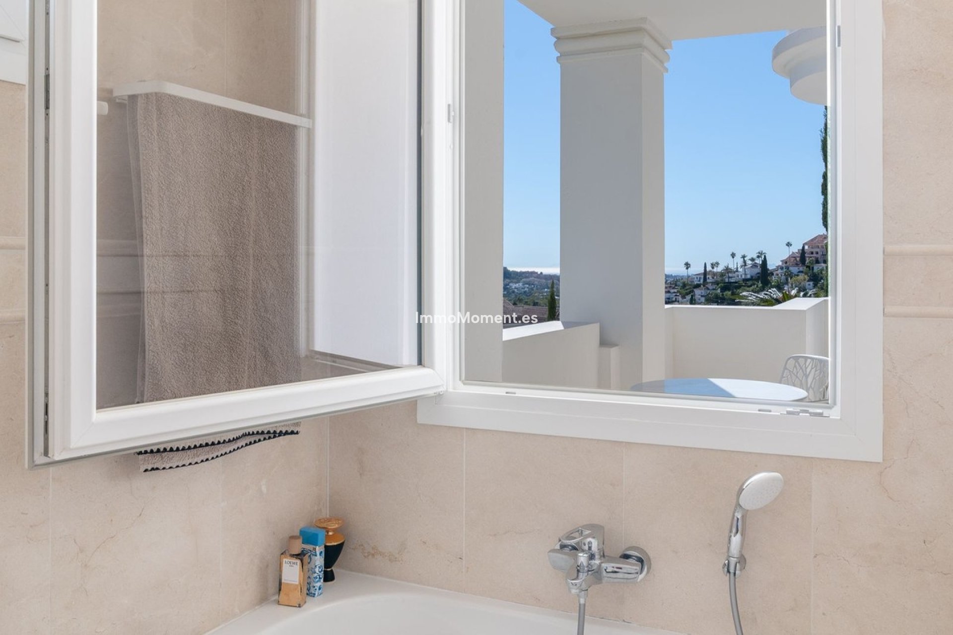 Wiederverkauf - Wohnung - Marbella - Nueva Andalucía