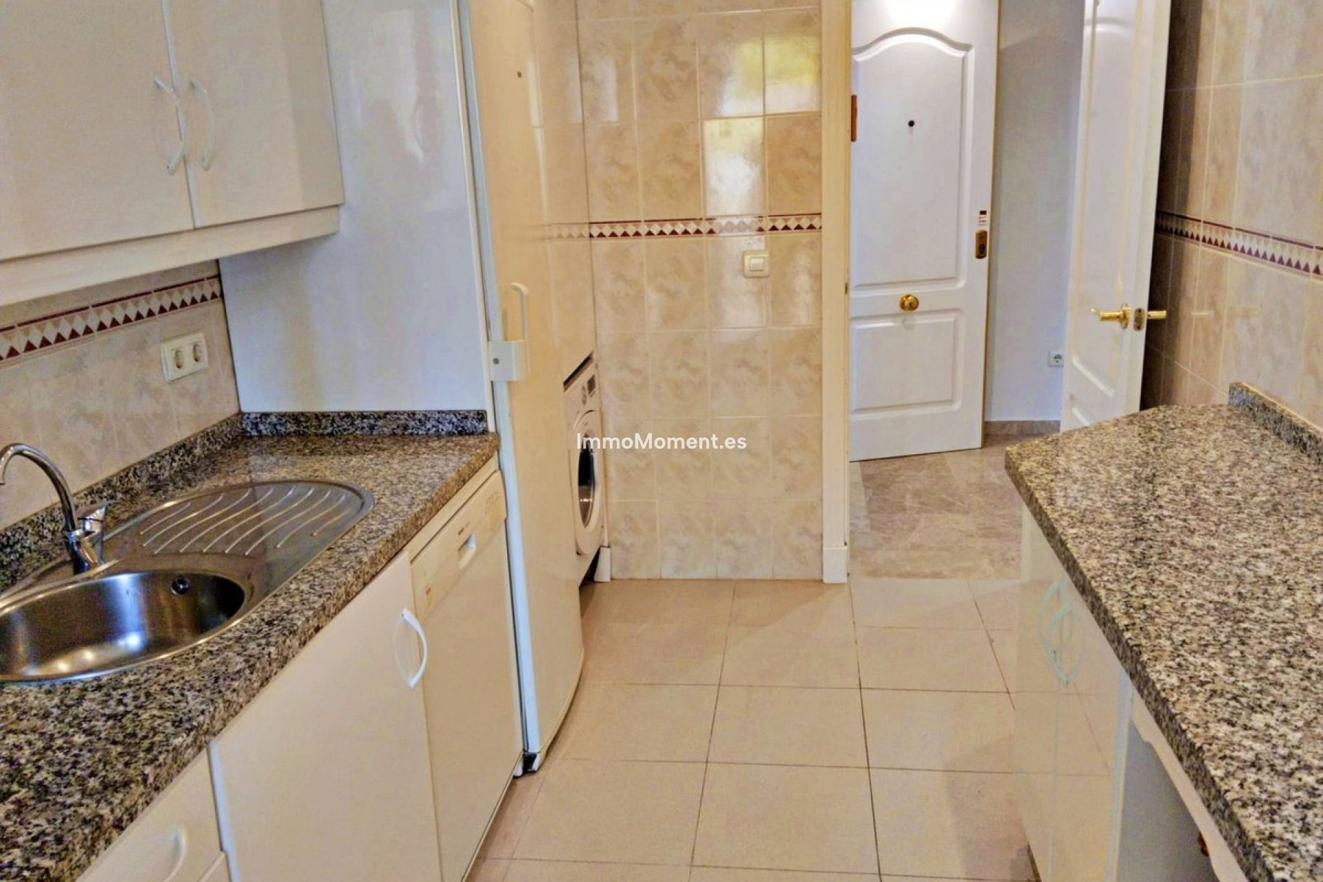 Wiederverkauf - Wohnung - Marbella - Nueva Andalucía