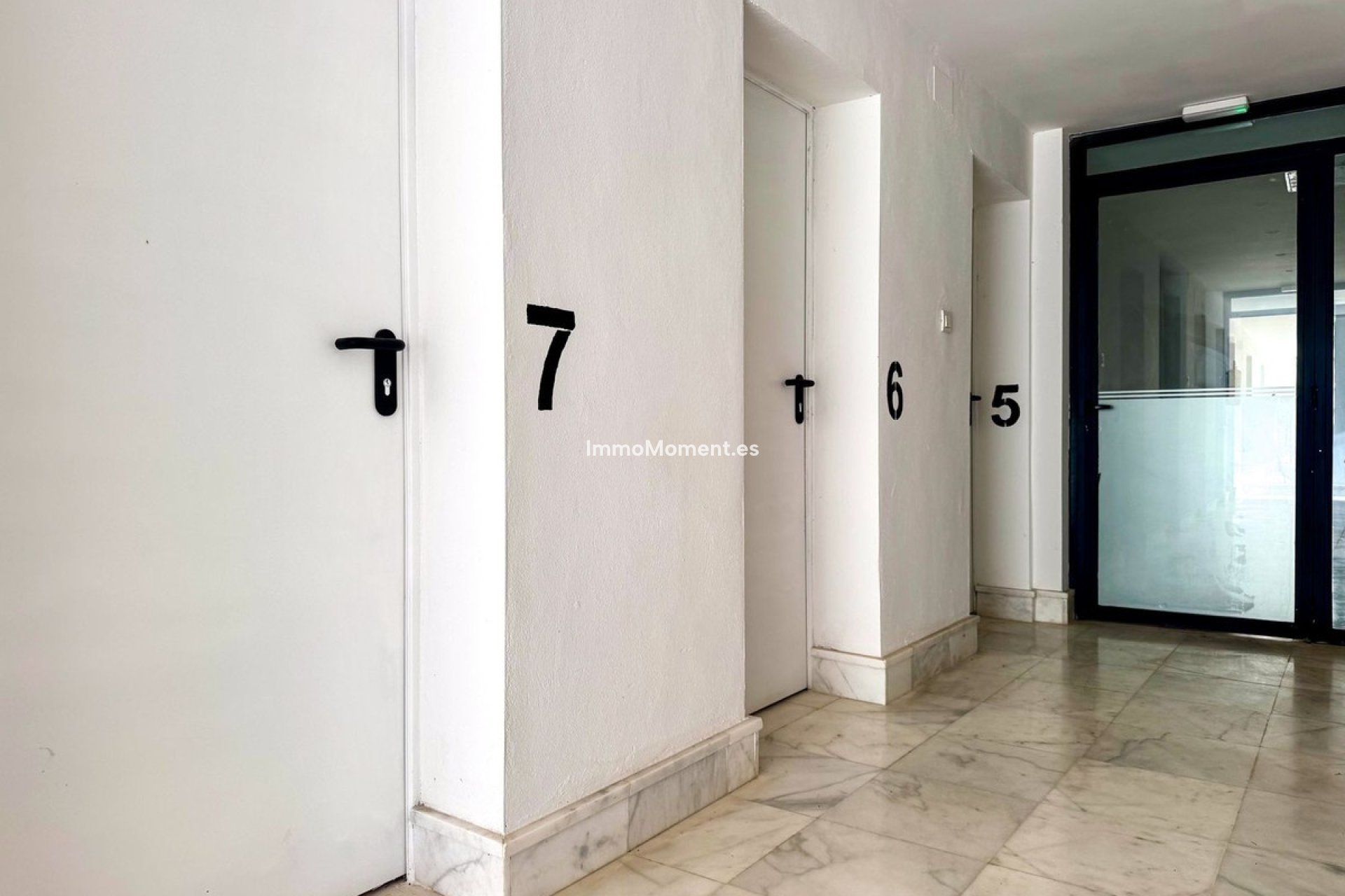 Wiederverkauf - Wohnung - Marbella - Nueva Andalucía