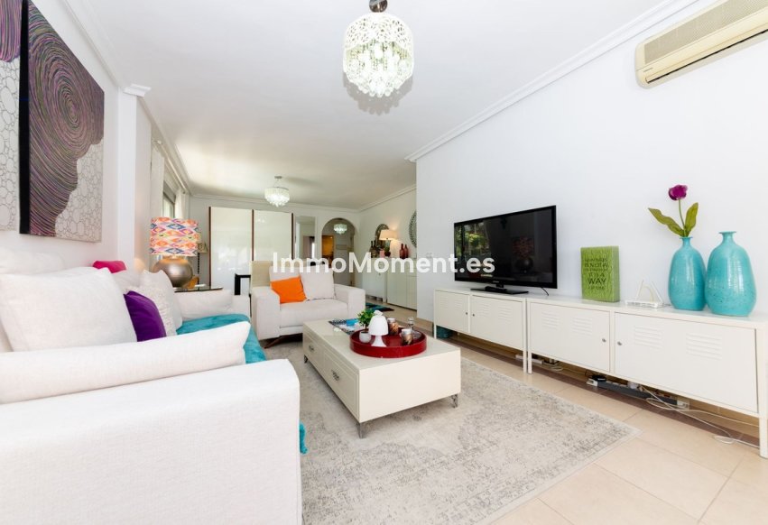 Wiederverkauf - Wohnung - Marbella - Nueva Andalucía