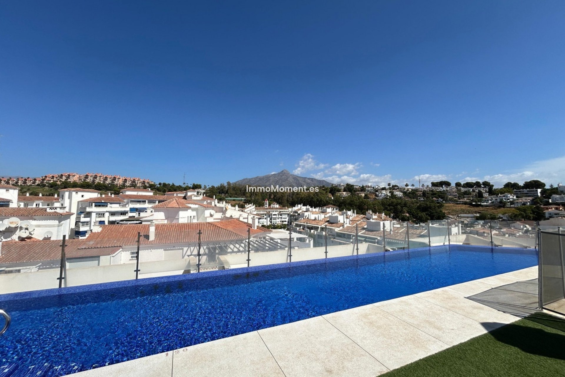 Wiederverkauf - Wohnung - Marbella - Nueva Andalucía