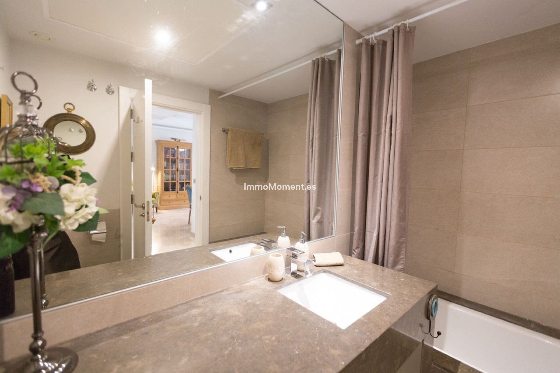 Wiederverkauf - Wohnung - Marbella - Nueva Andalucía