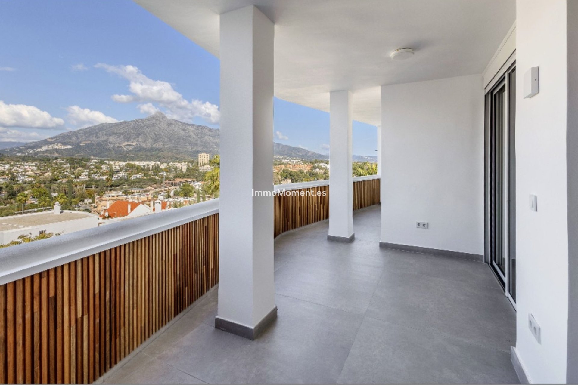 Wiederverkauf - Wohnung - Marbella - Nueva Andalucía