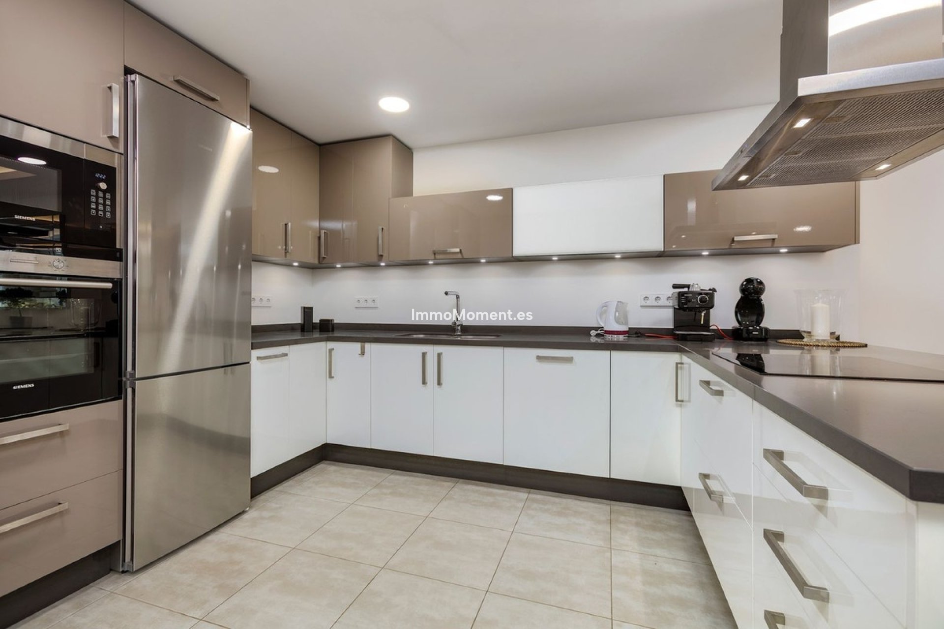 Wiederverkauf - Wohnung - Marbella - Nueva Andalucía