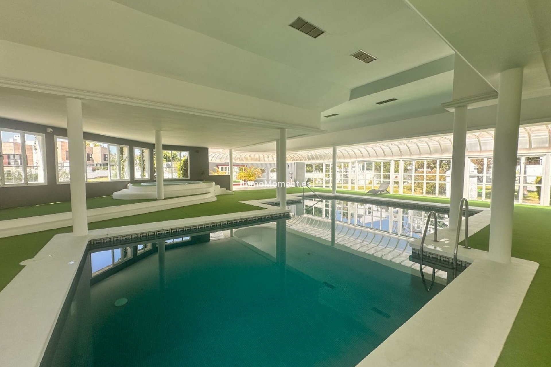 Wiederverkauf - Wohnung - Marbella - Nueva Andalucía