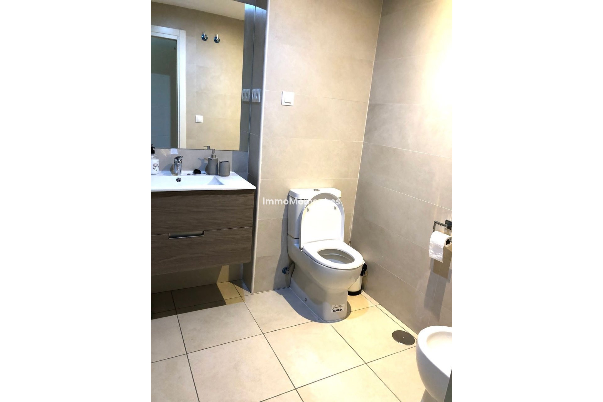 Wiederverkauf - Wohnung - Marbella - Nueva Andalucía