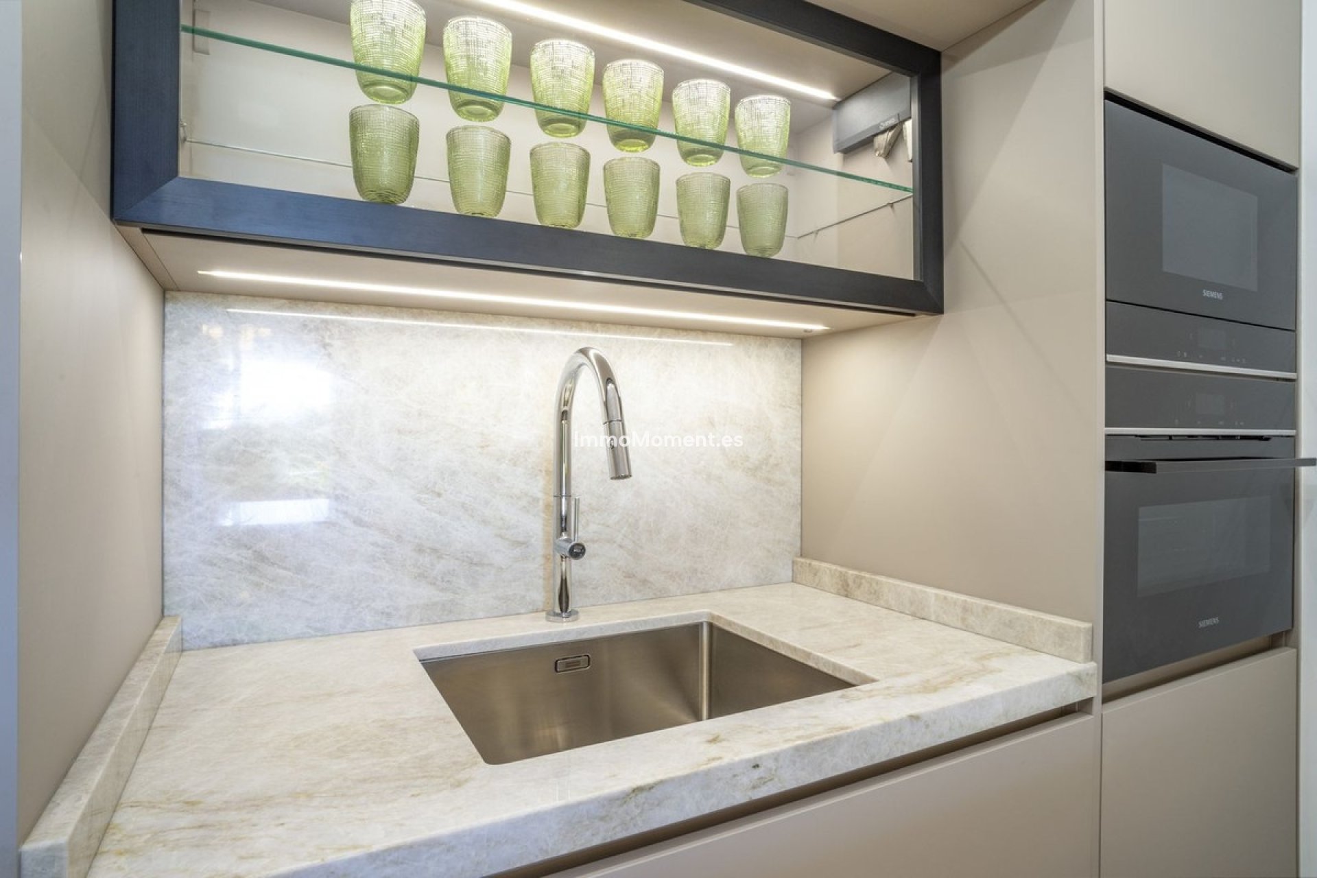 Wiederverkauf - Wohnung - Marbella - Nueva Andalucía