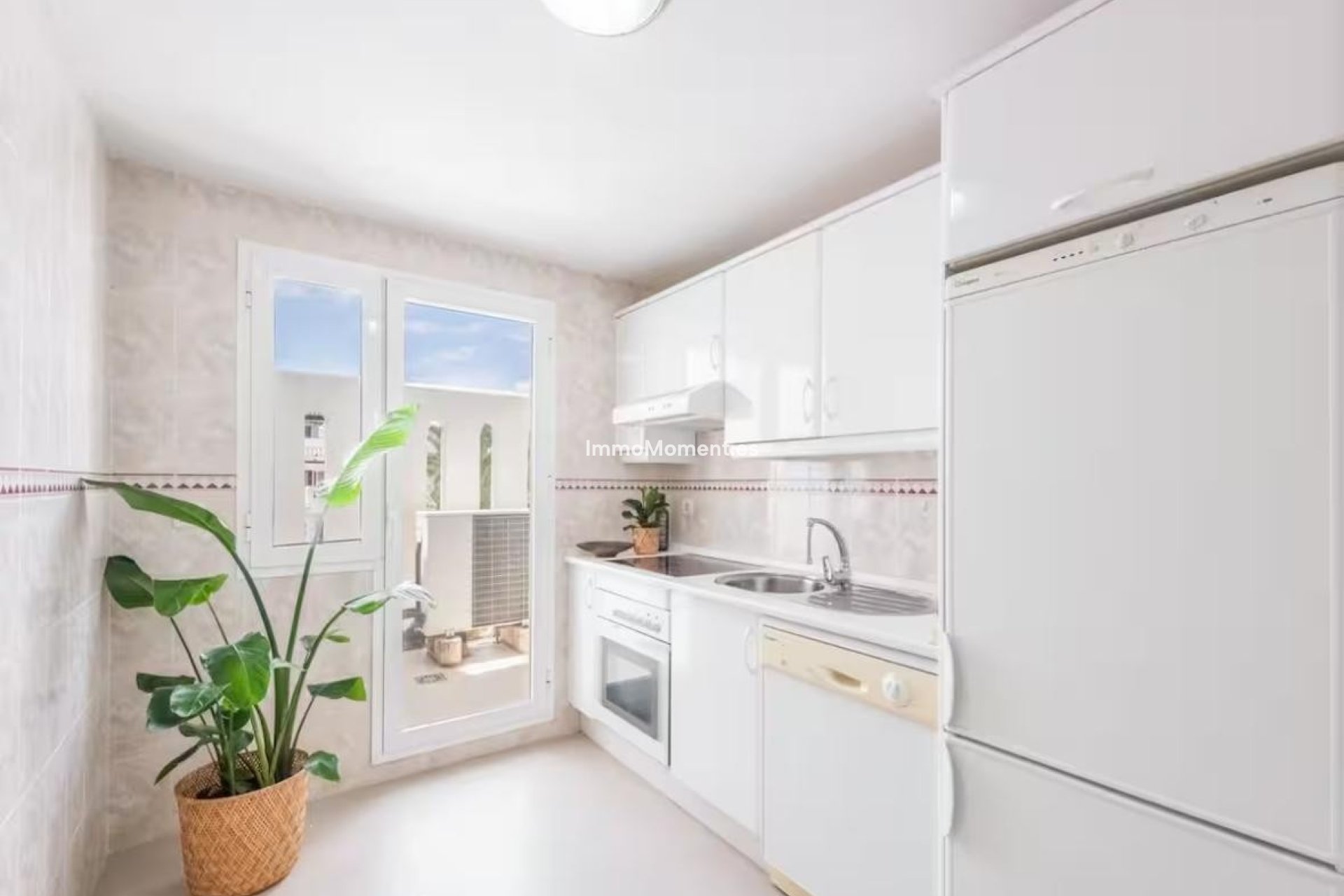 Wiederverkauf - Wohnung - Marbella - Nueva Andalucía
