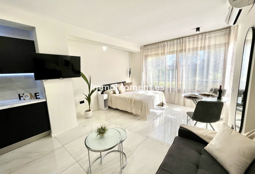 Wiederverkauf - Wohnung - Marbella - Nueva Andalucía